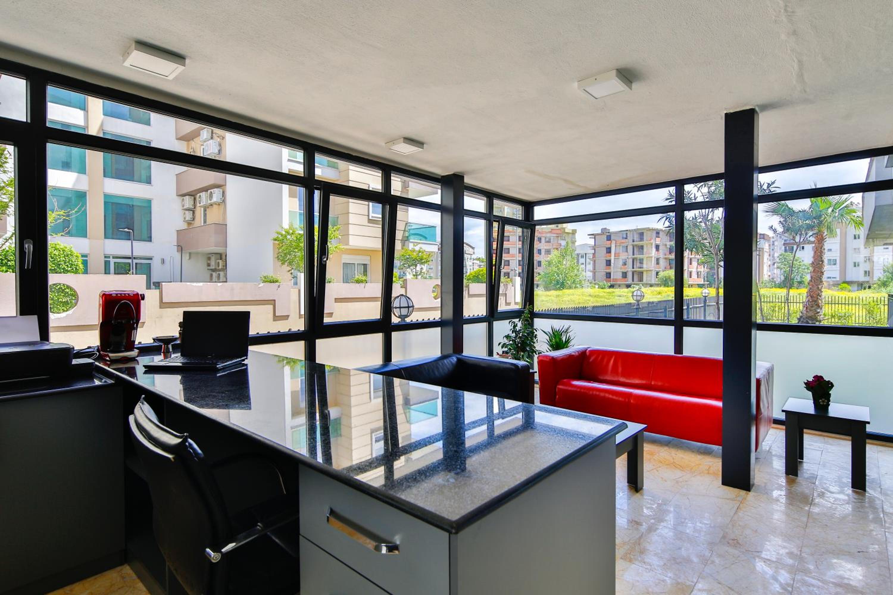 MENE SUITES - Image 13