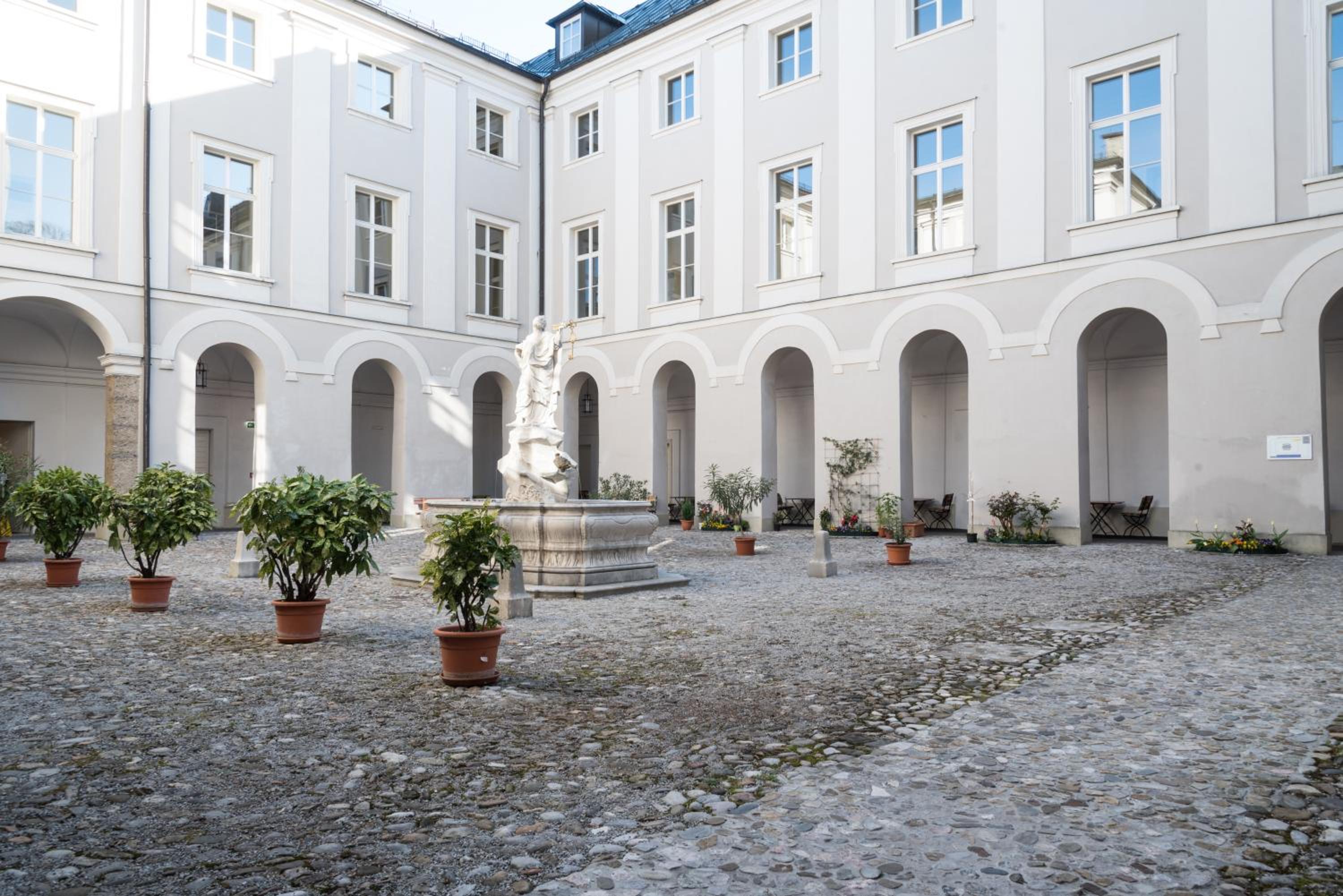 Gästehaus im Priesterseminar Salzburg