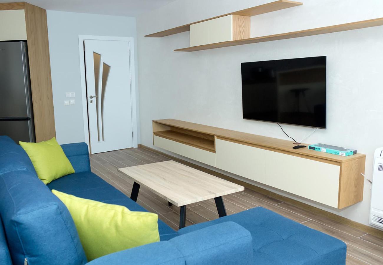 White Lagoon - Luxurious 1BD Flat near Kavarna by Flat Mаnager view 5