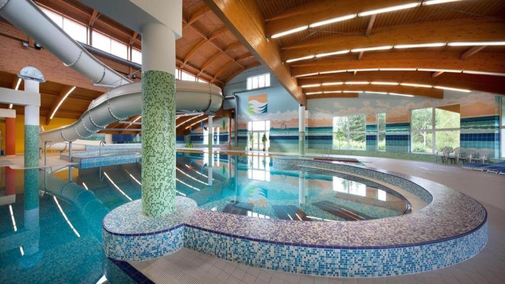 LIPNO WELLNESS - FRYMBURK C112 private family room