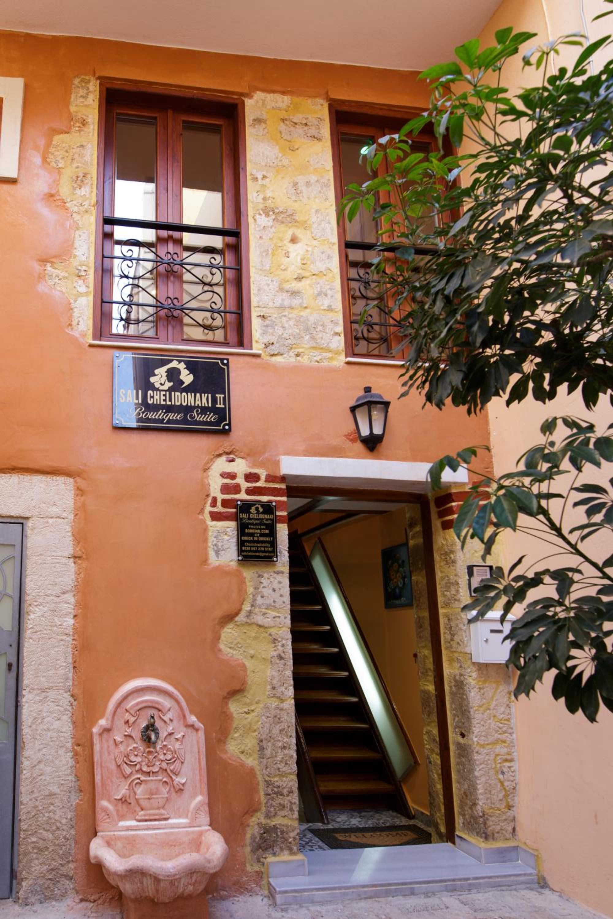 Sali Chelidonaki boutique suite view 2