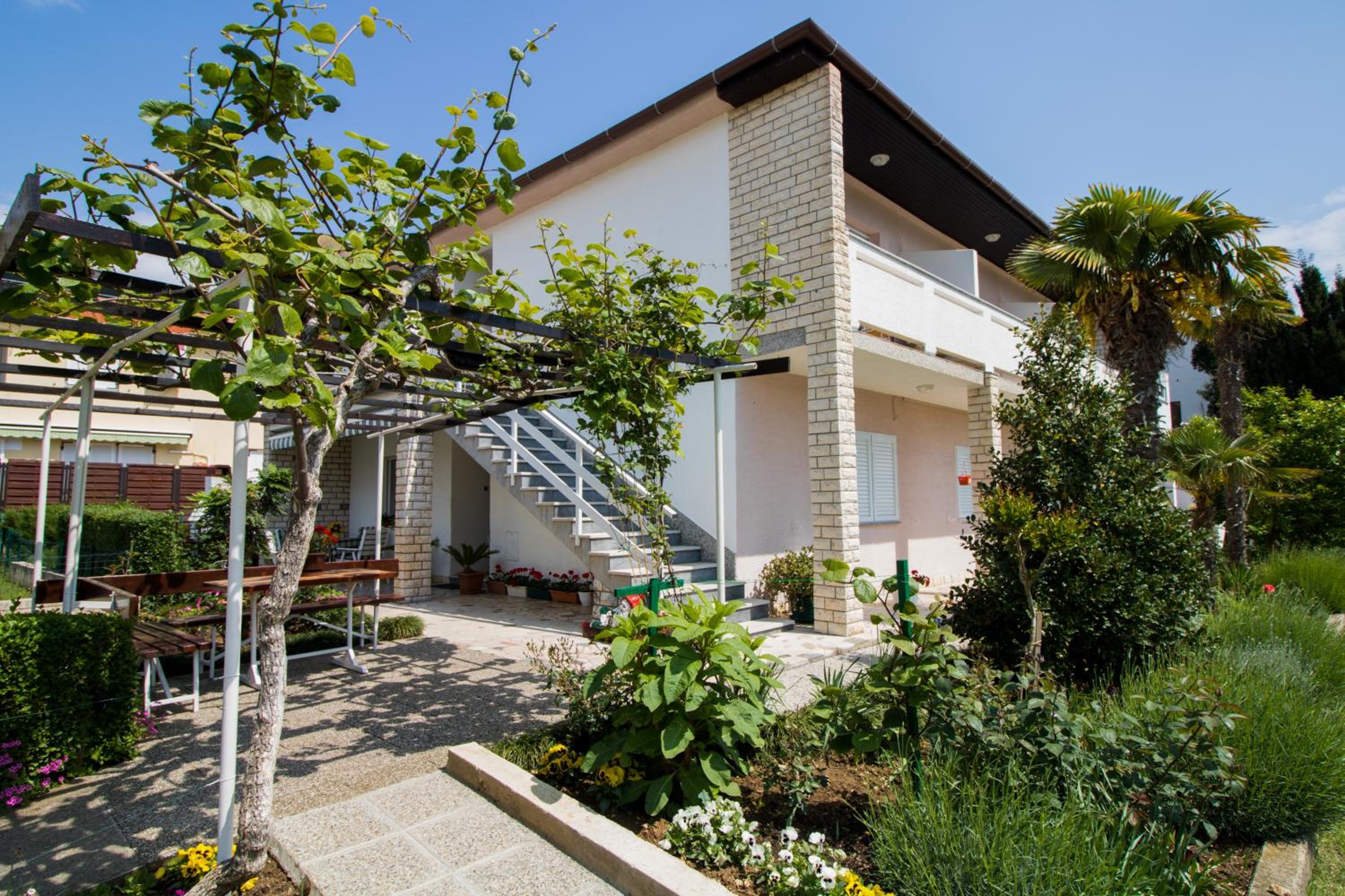 Rooms & Apartment Albina view 4