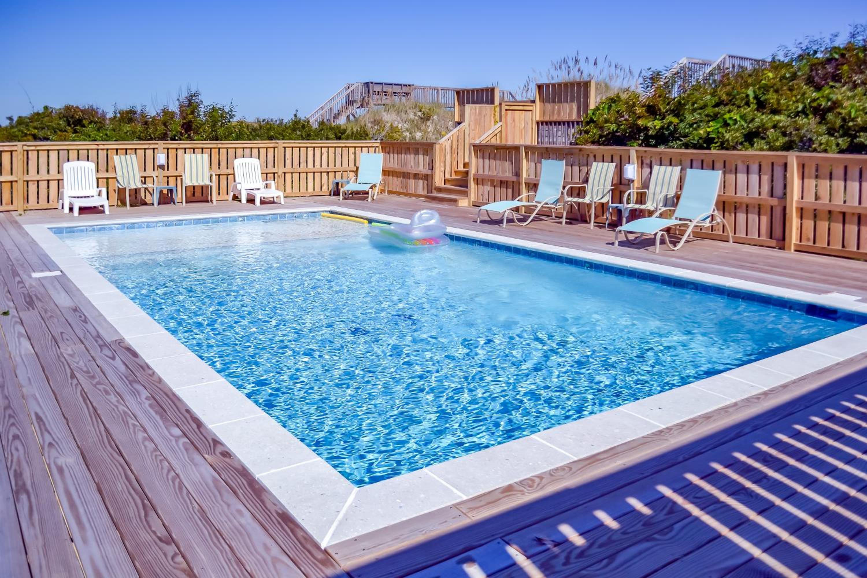 Jessea - Corolla, Ocean Sands, Oceanfront, Ocean Views, Private Walkway to Beach, Pool, Hot Tub