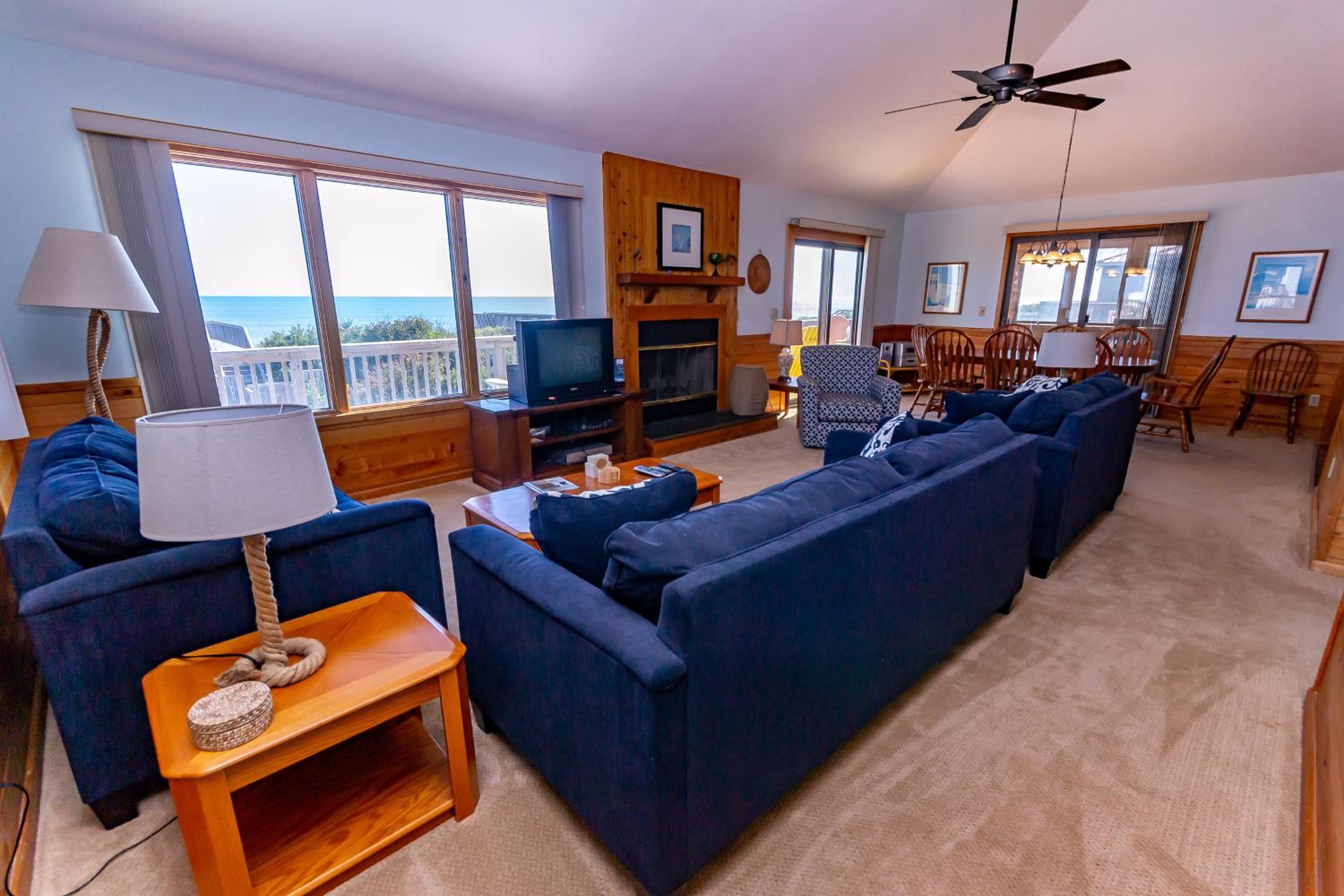 Jessea - Corolla, Ocean Sands, Oceanfront, Ocean Views, Private Walkway to Beach, Pool, Hot Tub