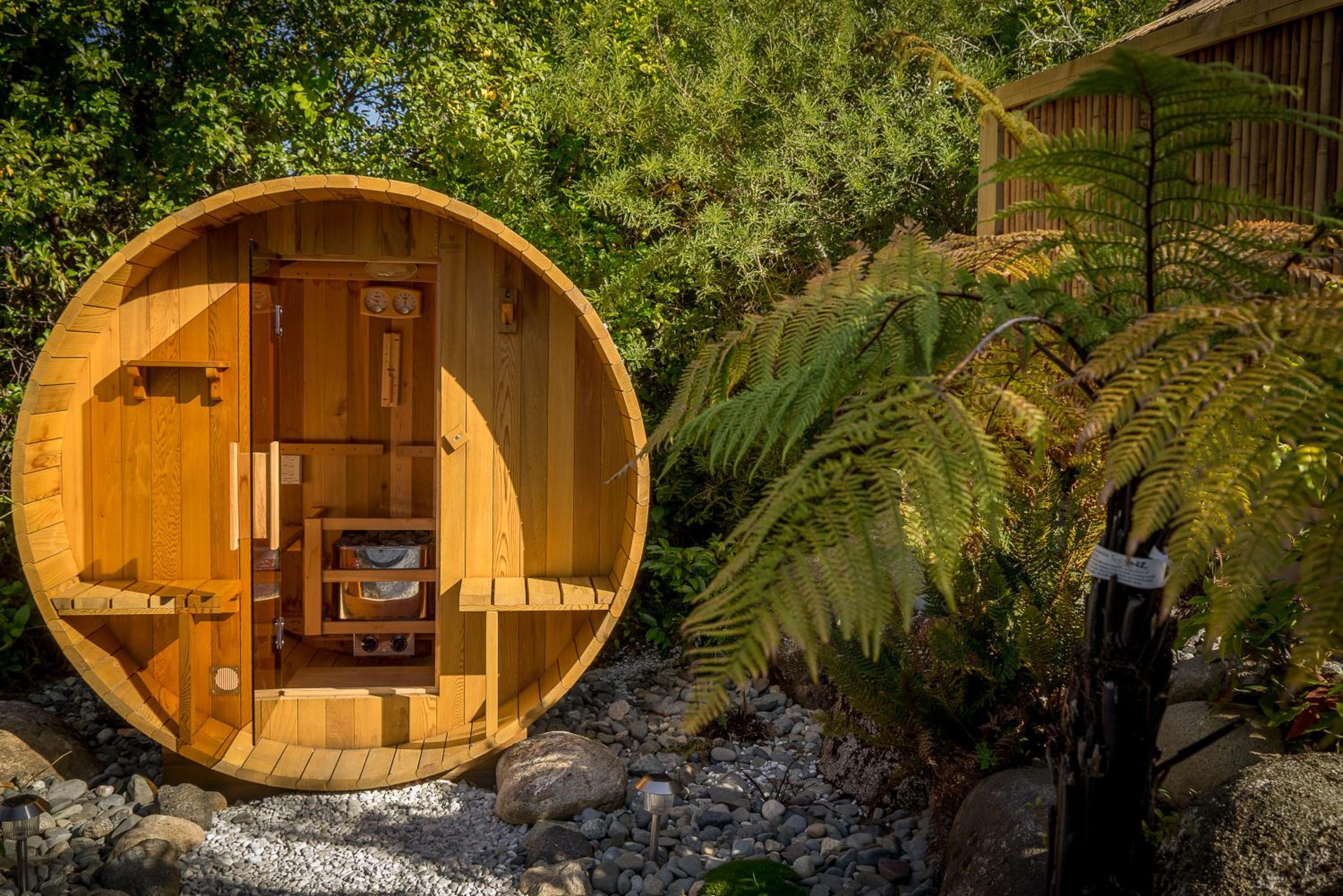 Tasman Holiday Parks - Te Anau - Image 4