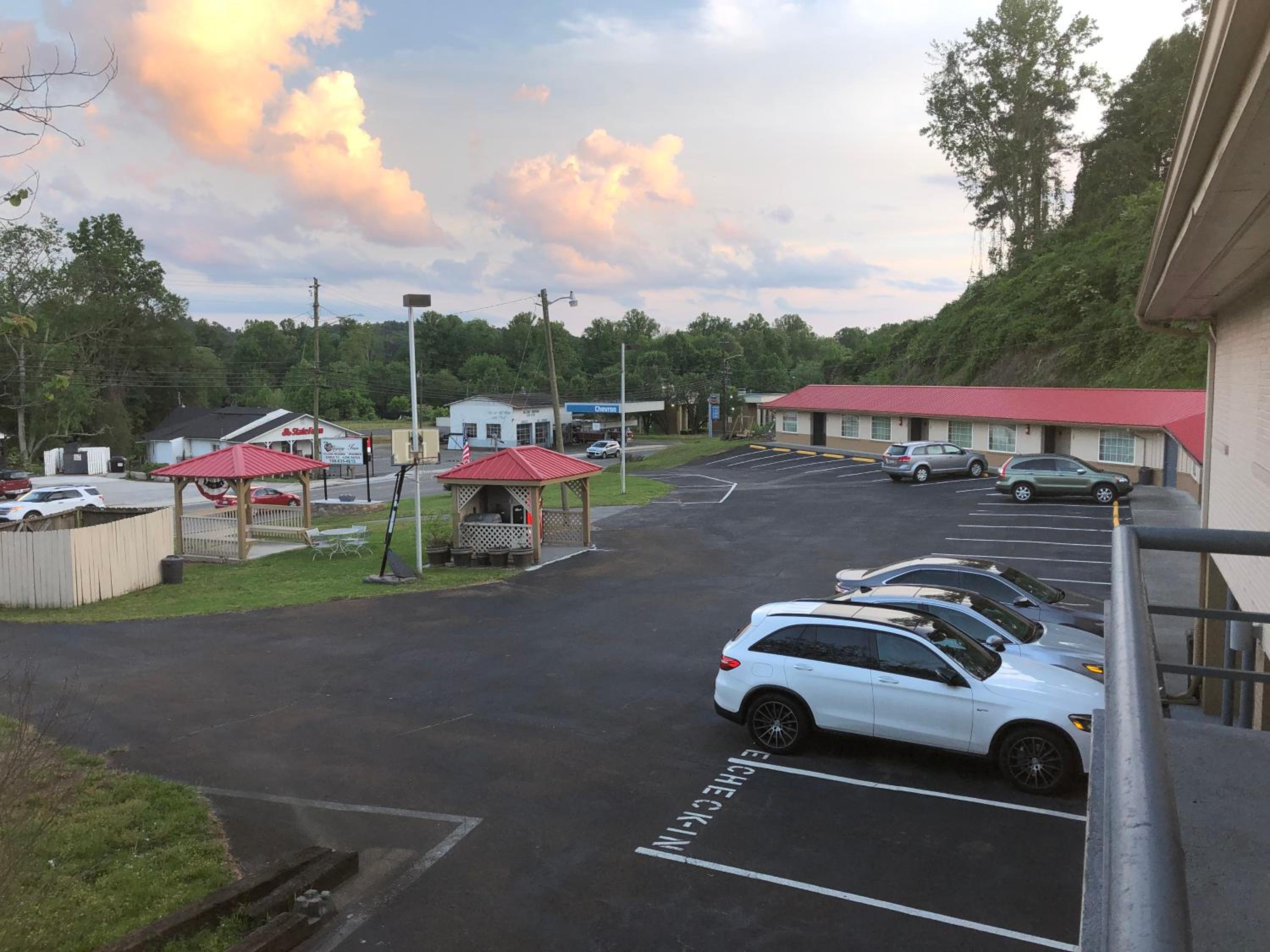 Ellijay Inn - Downtown Ellijay