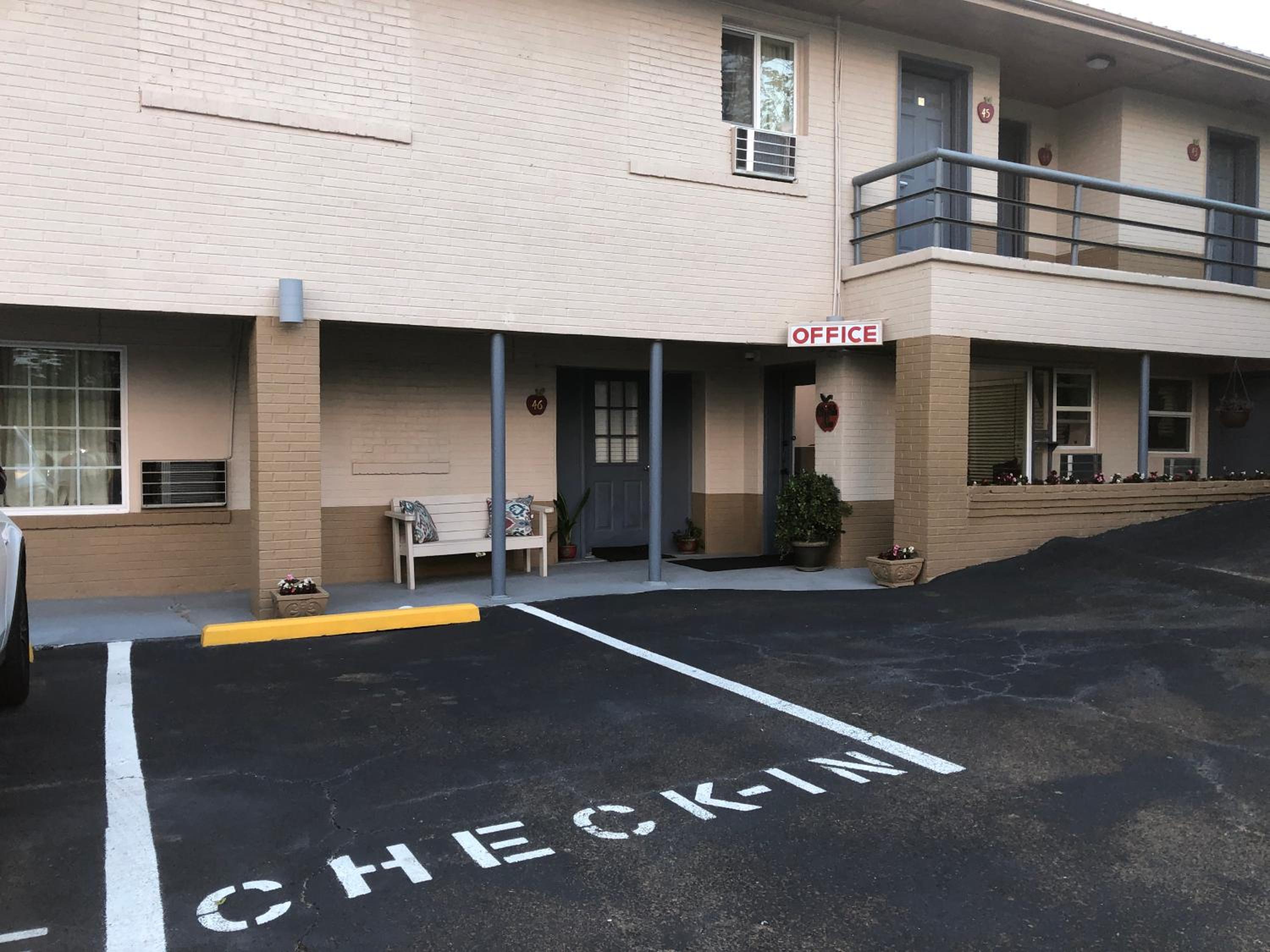 Ellijay Inn - Downtown Ellijay