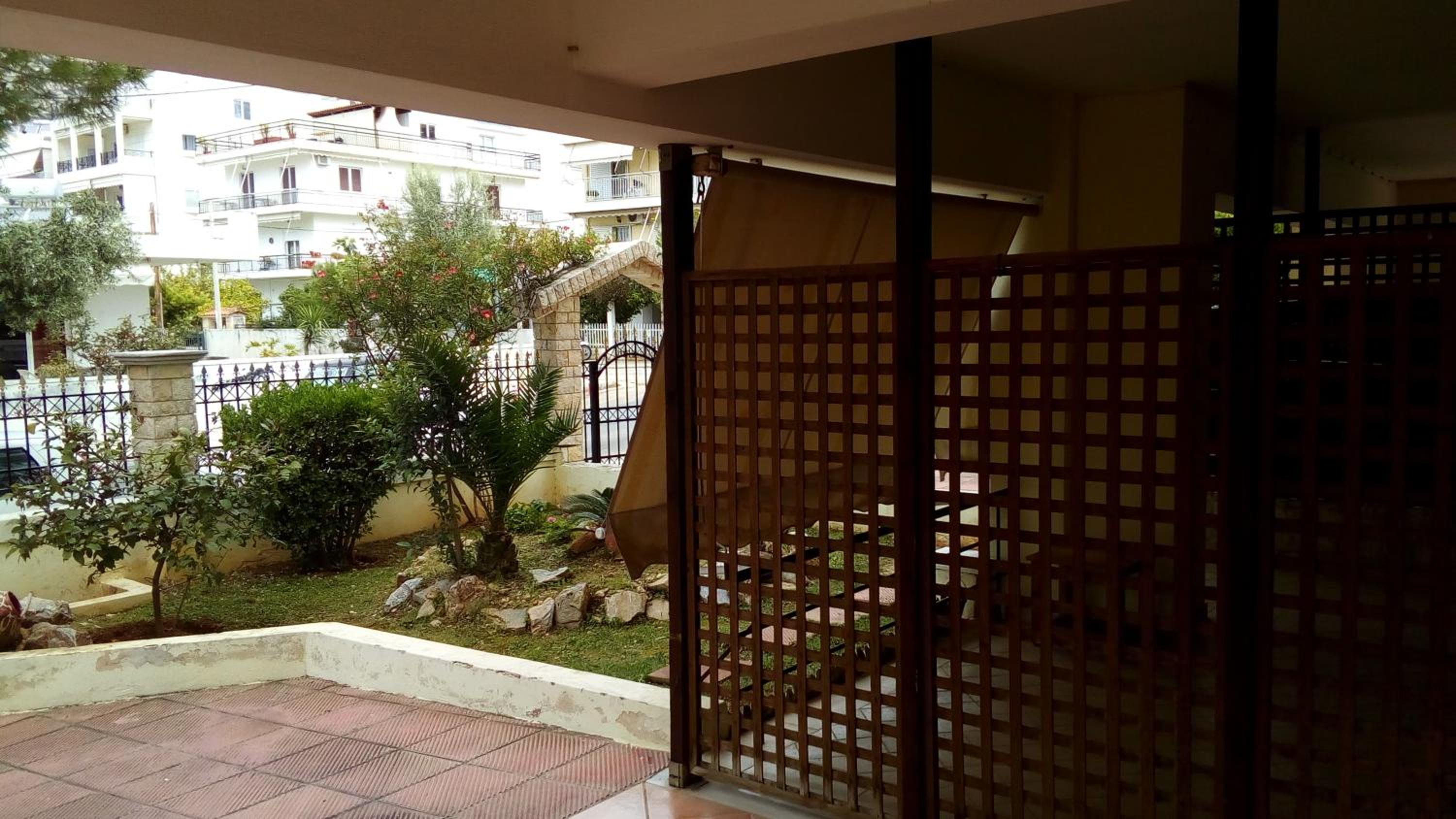 Luxury Apartment in Ano Glyfada
