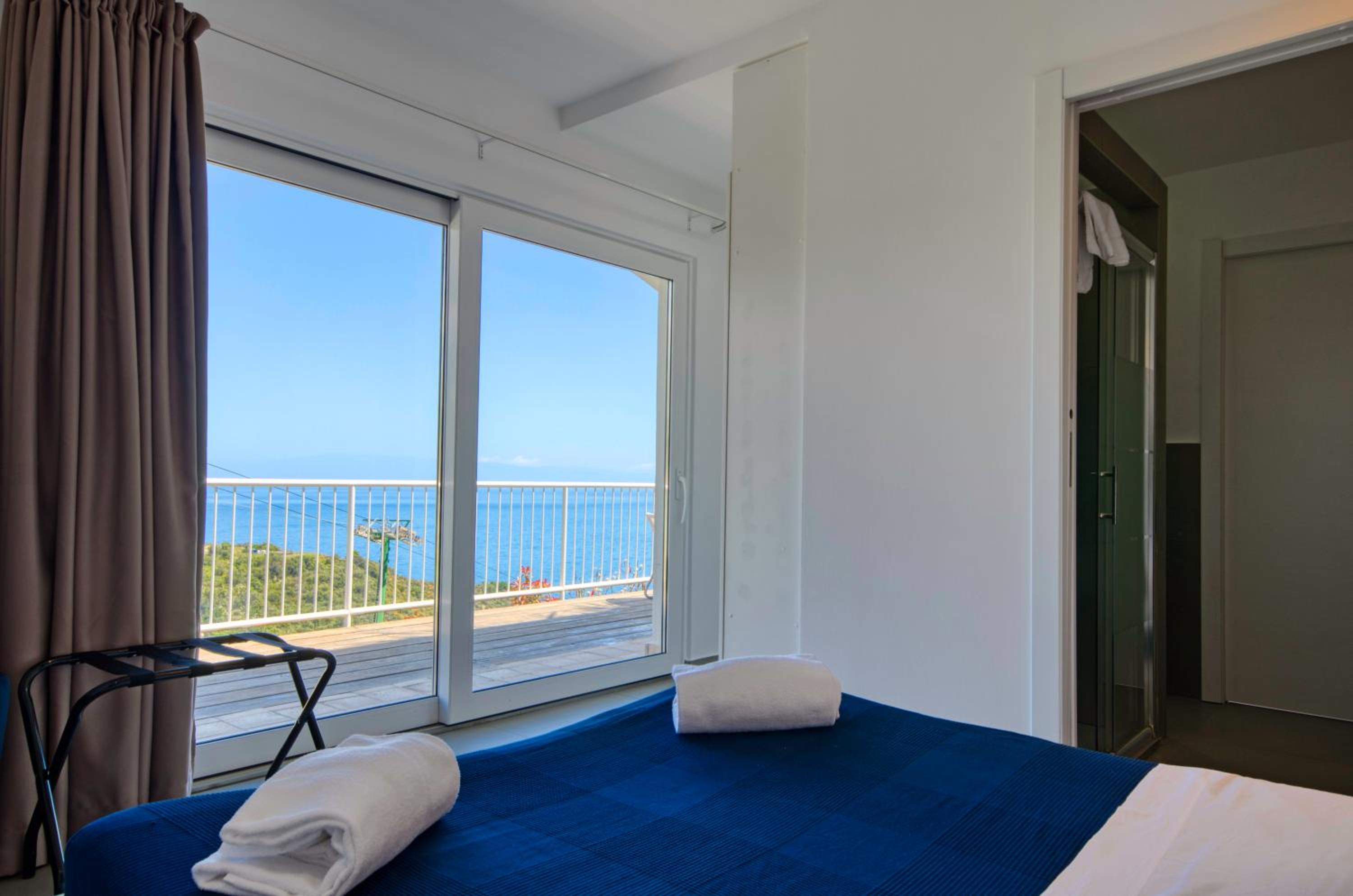Luxury Taorum villa with spectacular sea views in Taormina