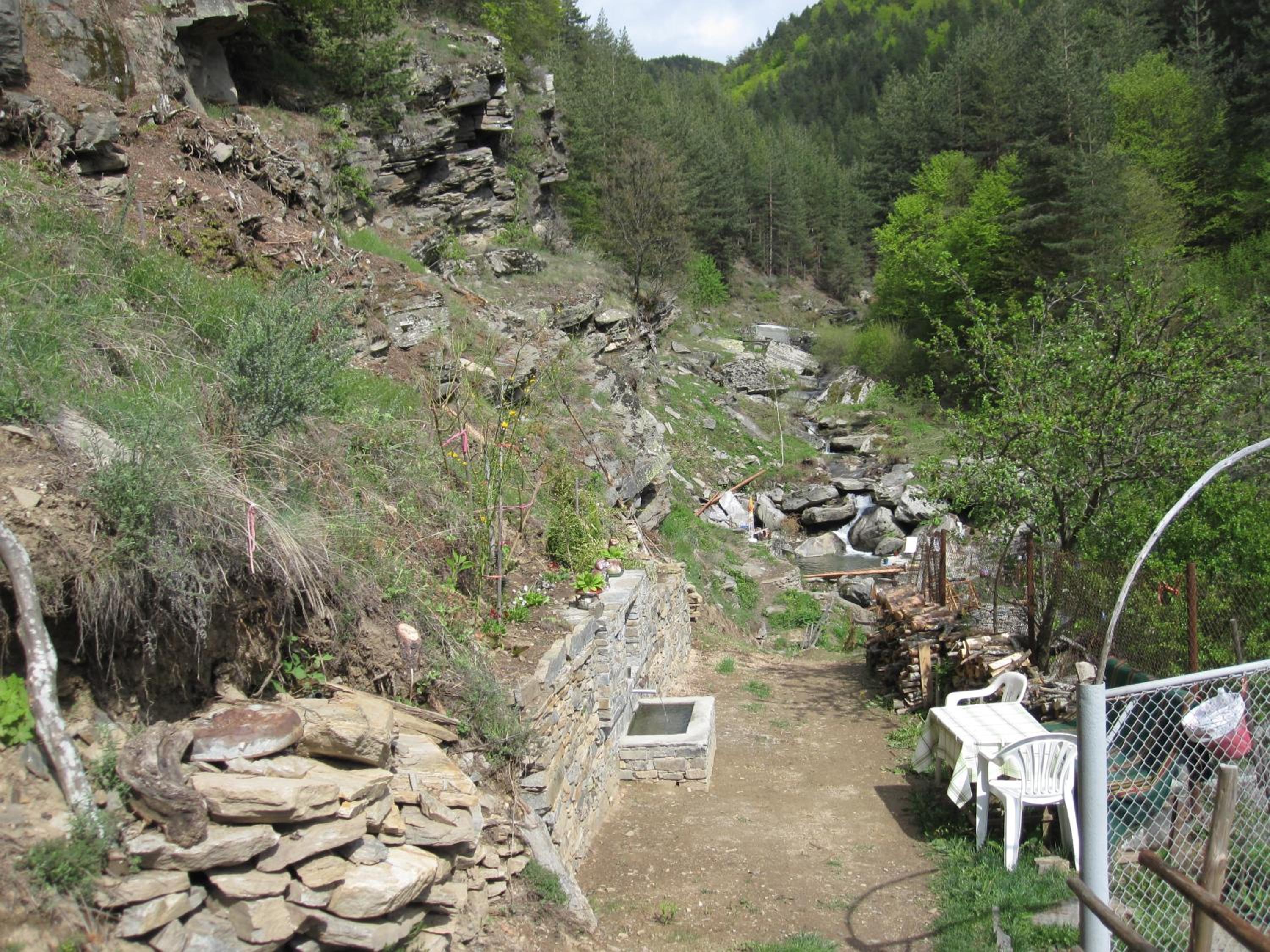 outdoor BBQ area