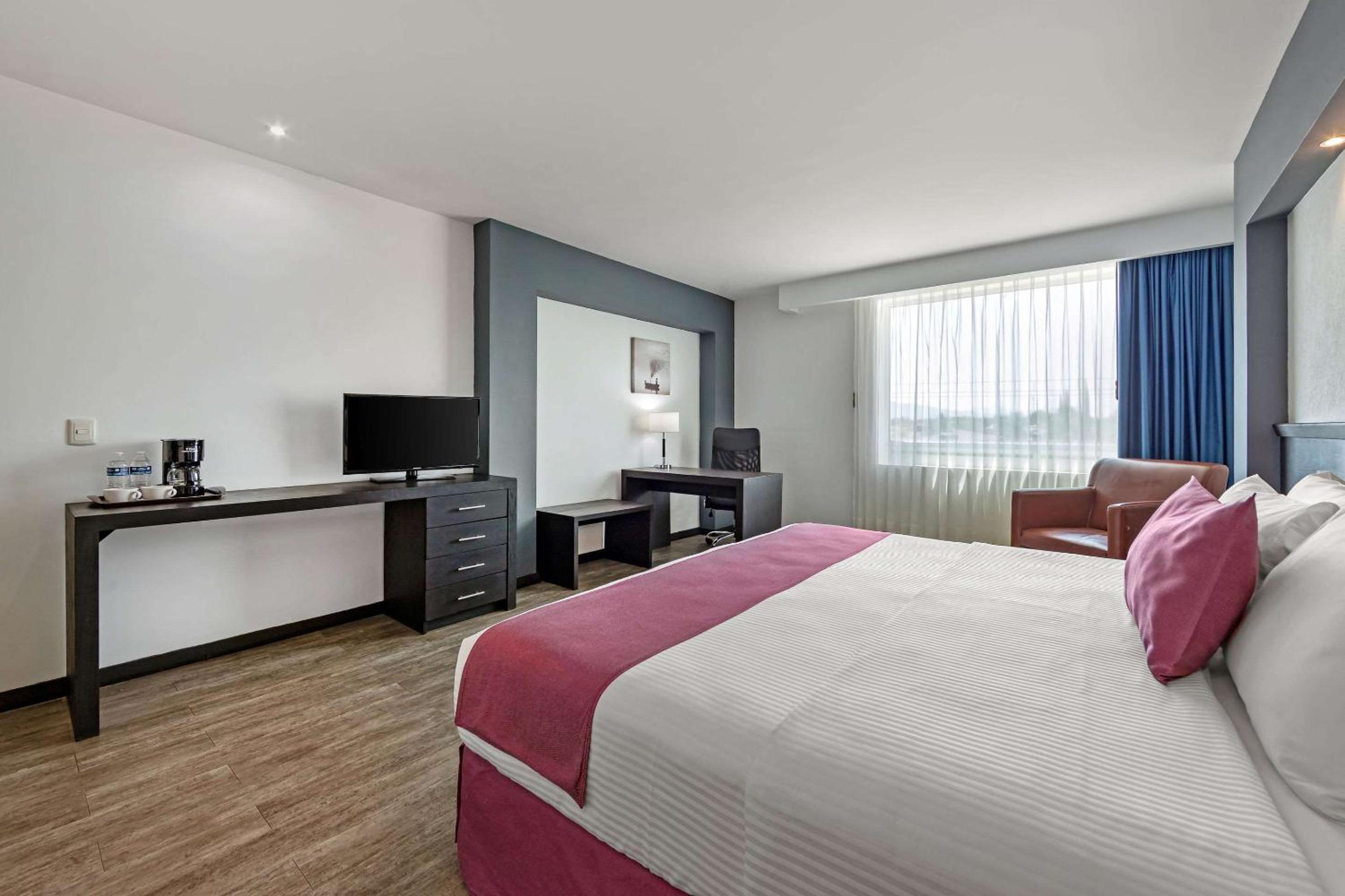 Comfort Inn Morelia - Property Image 27