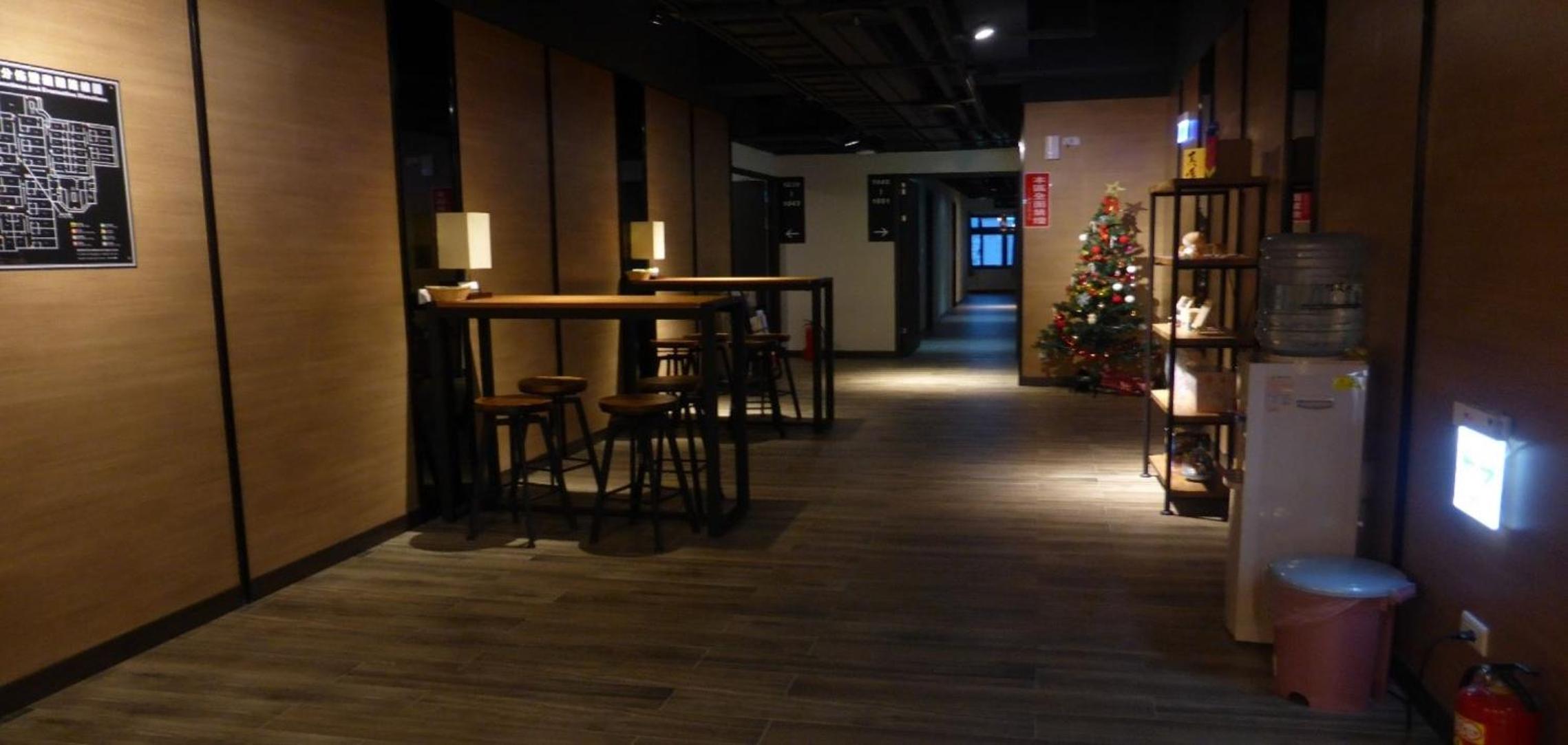 Taoyuan Vacations - Honest  Warm Hotel - Property Image 7