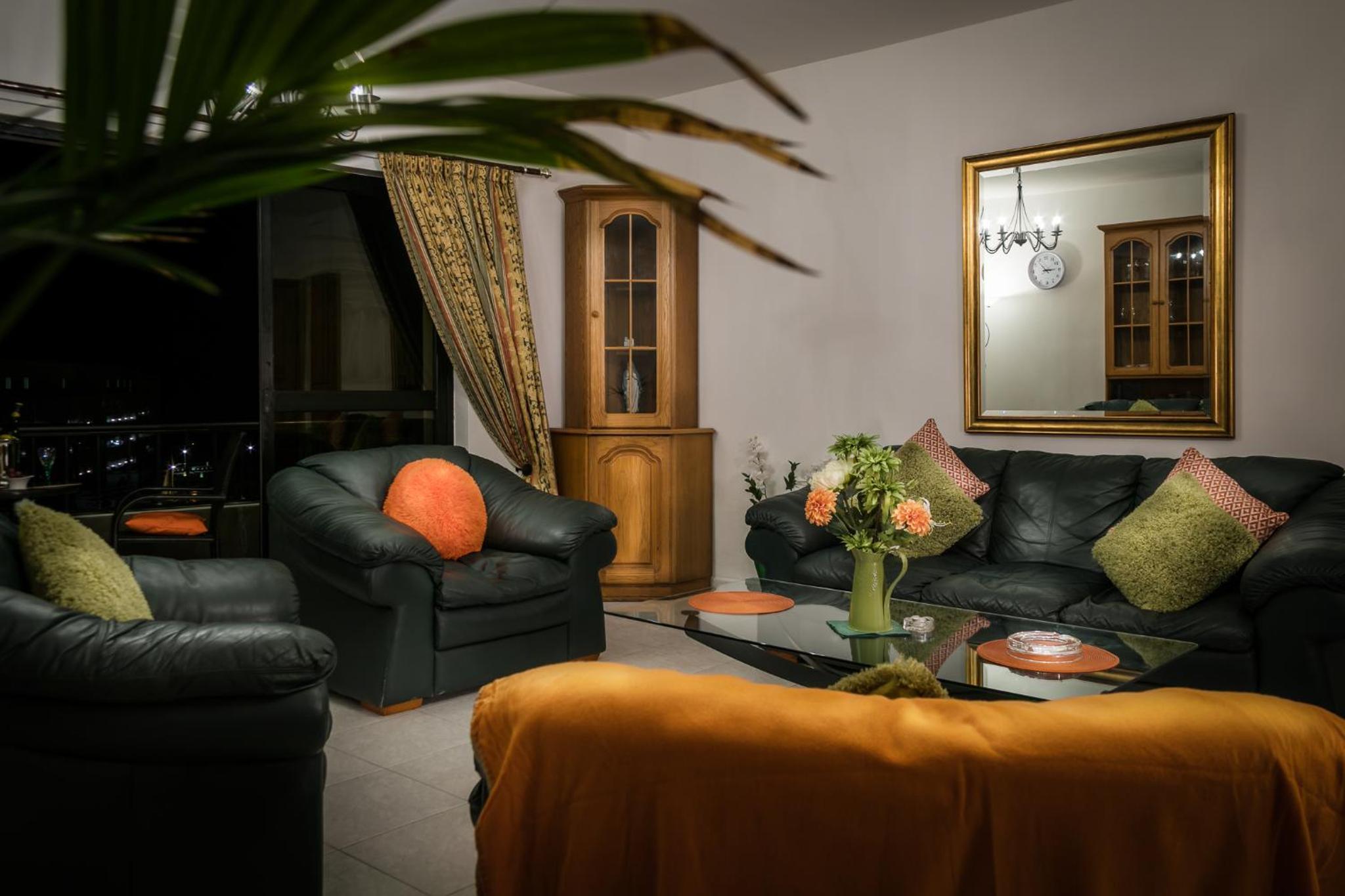 Manor Court Luxury Apartment photo 3