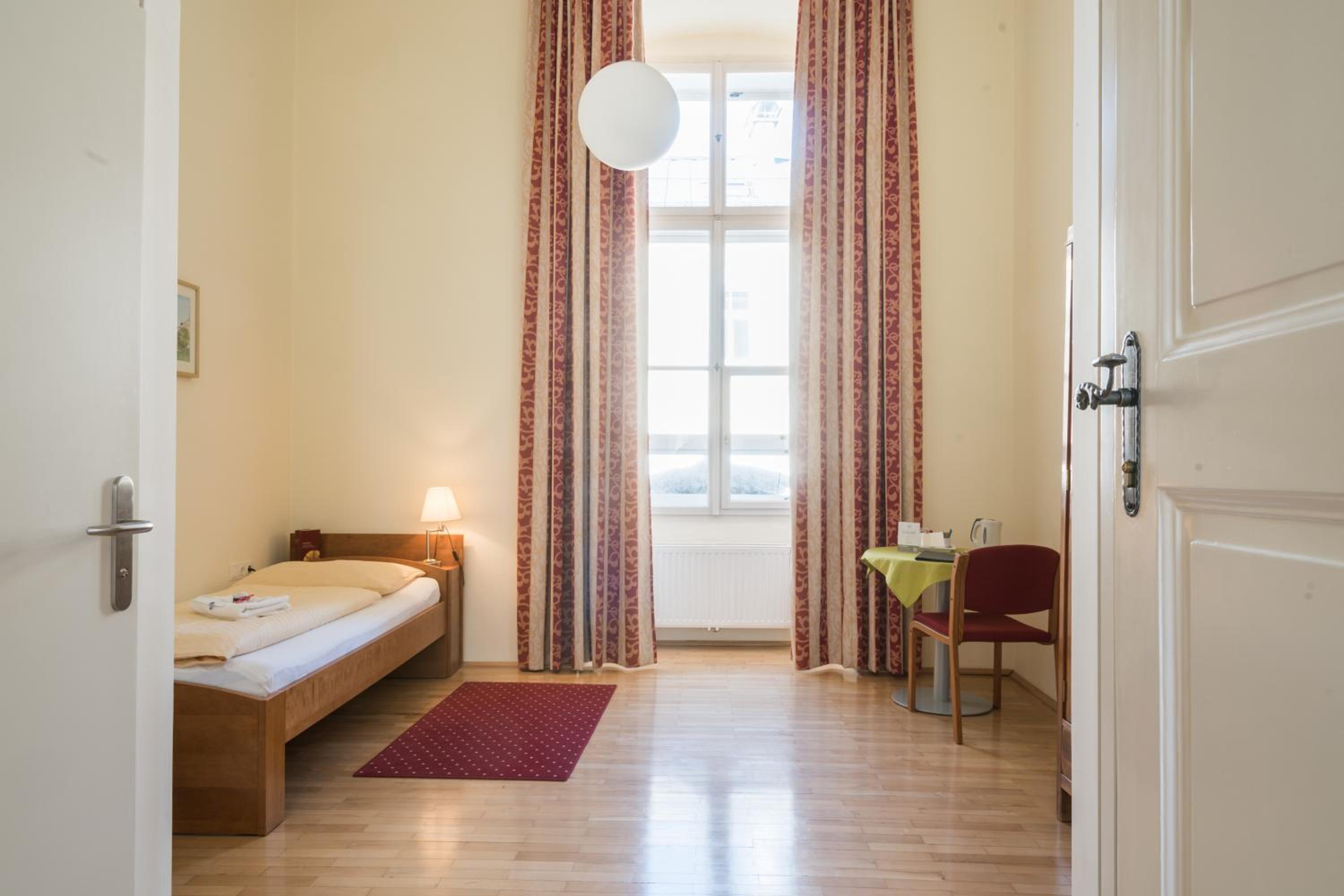 Gästehaus im Priesterseminar Salzburg