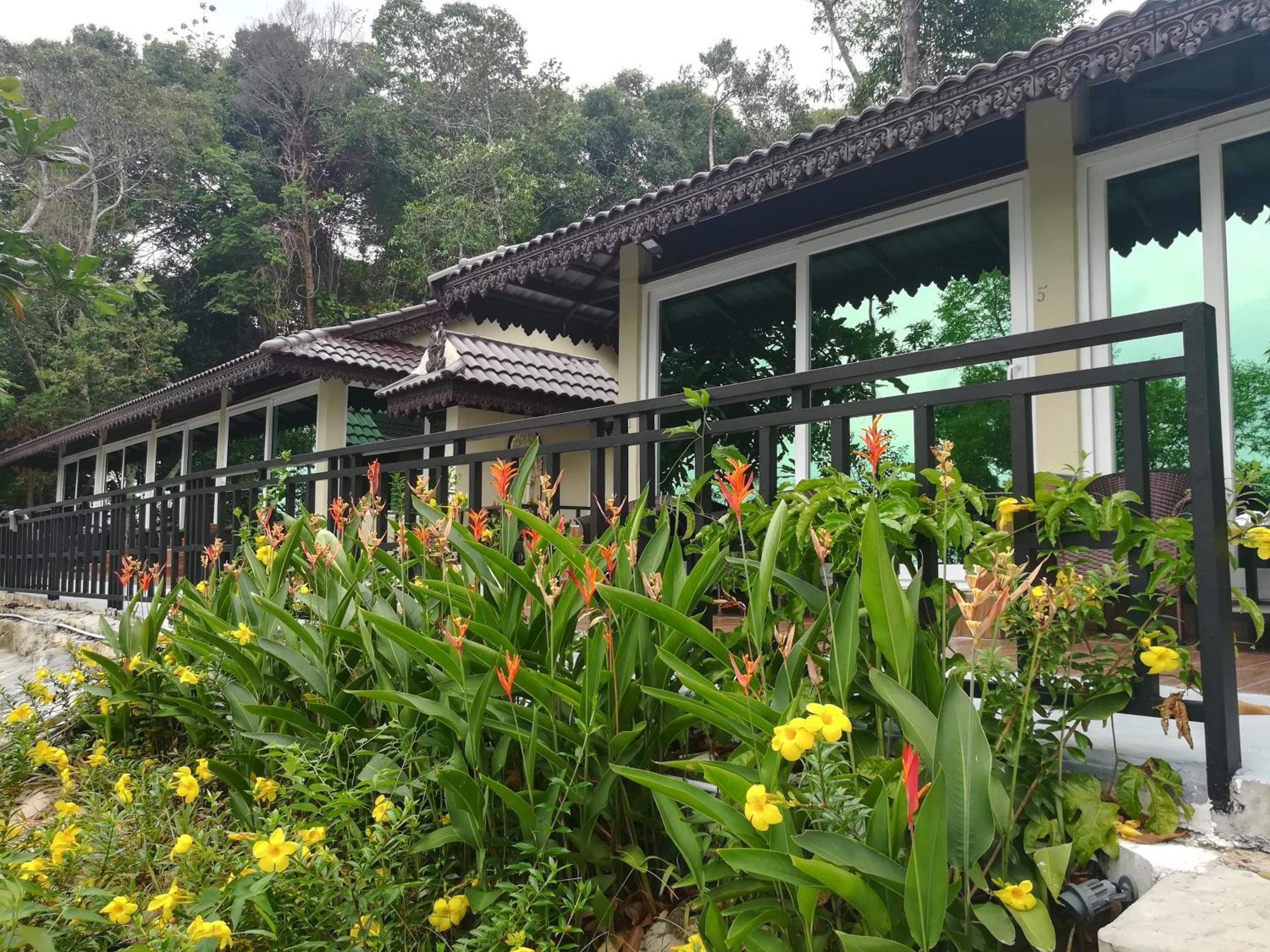 Samloem Laguna Resort