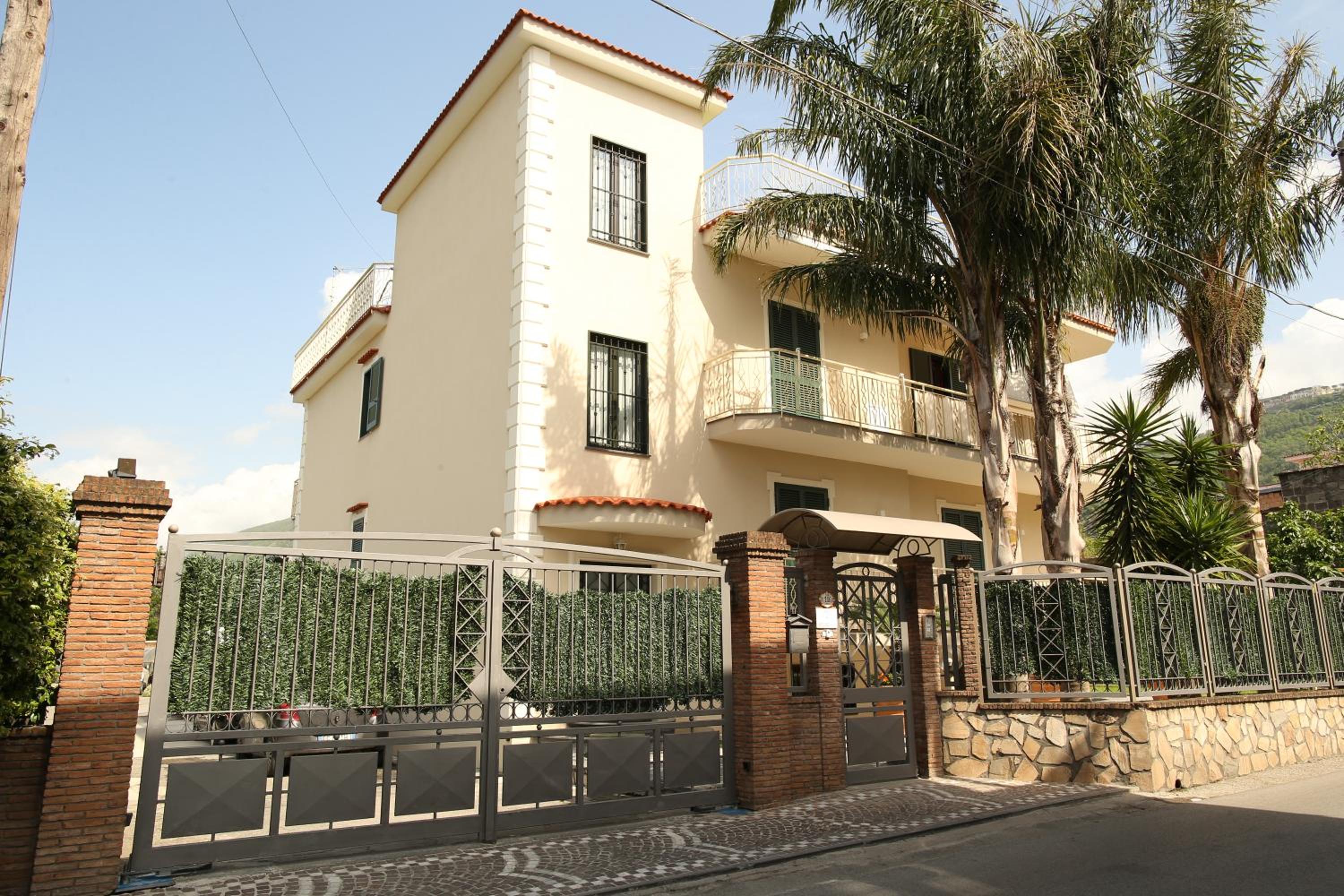 Hotel B&B Le Chic - Image 1