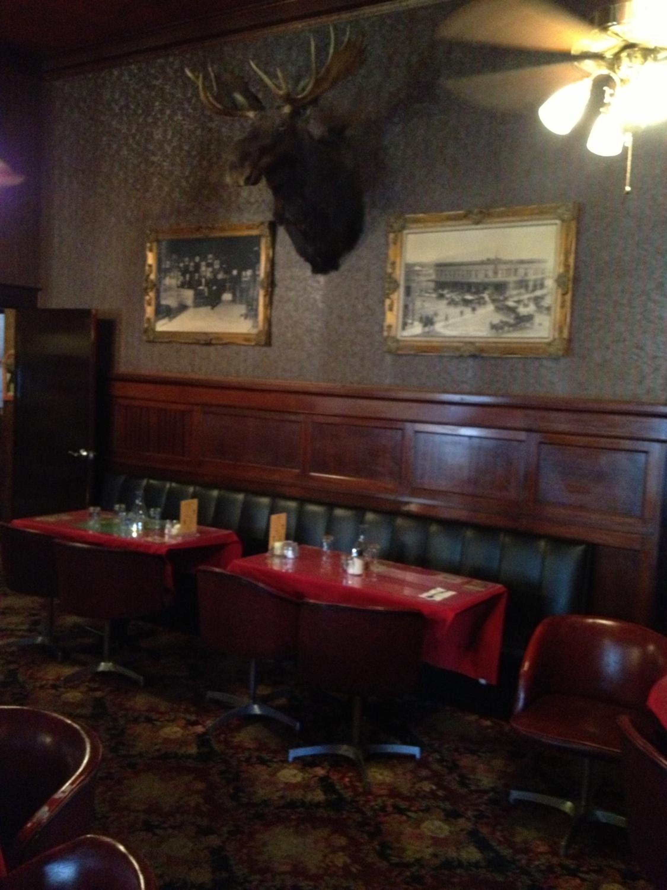 Cody Vacations - Irma Hotel - Property Image 3