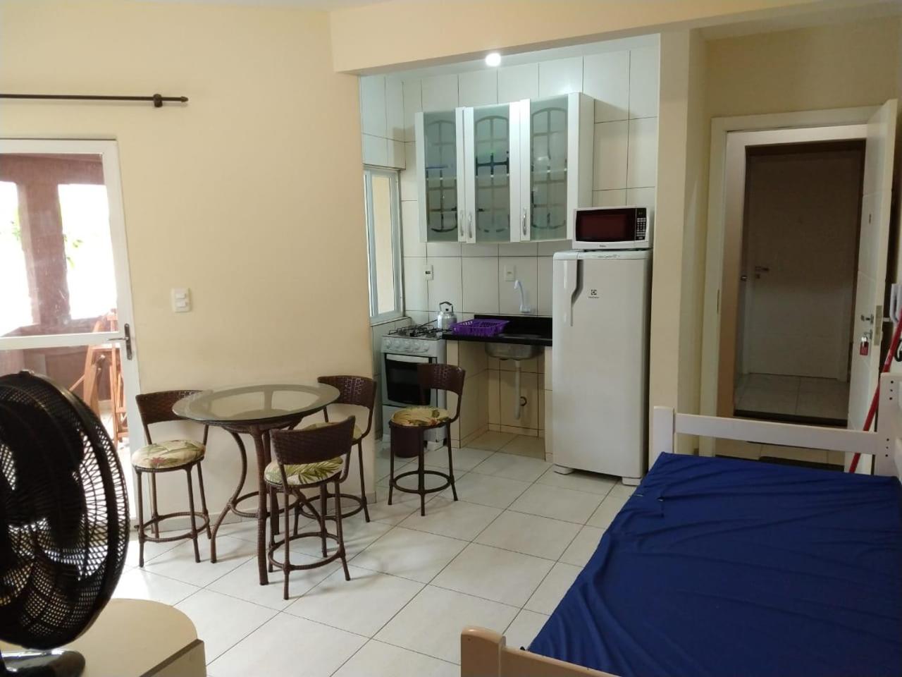 Residencial Melfi 3 - Apto 08 - Lateral