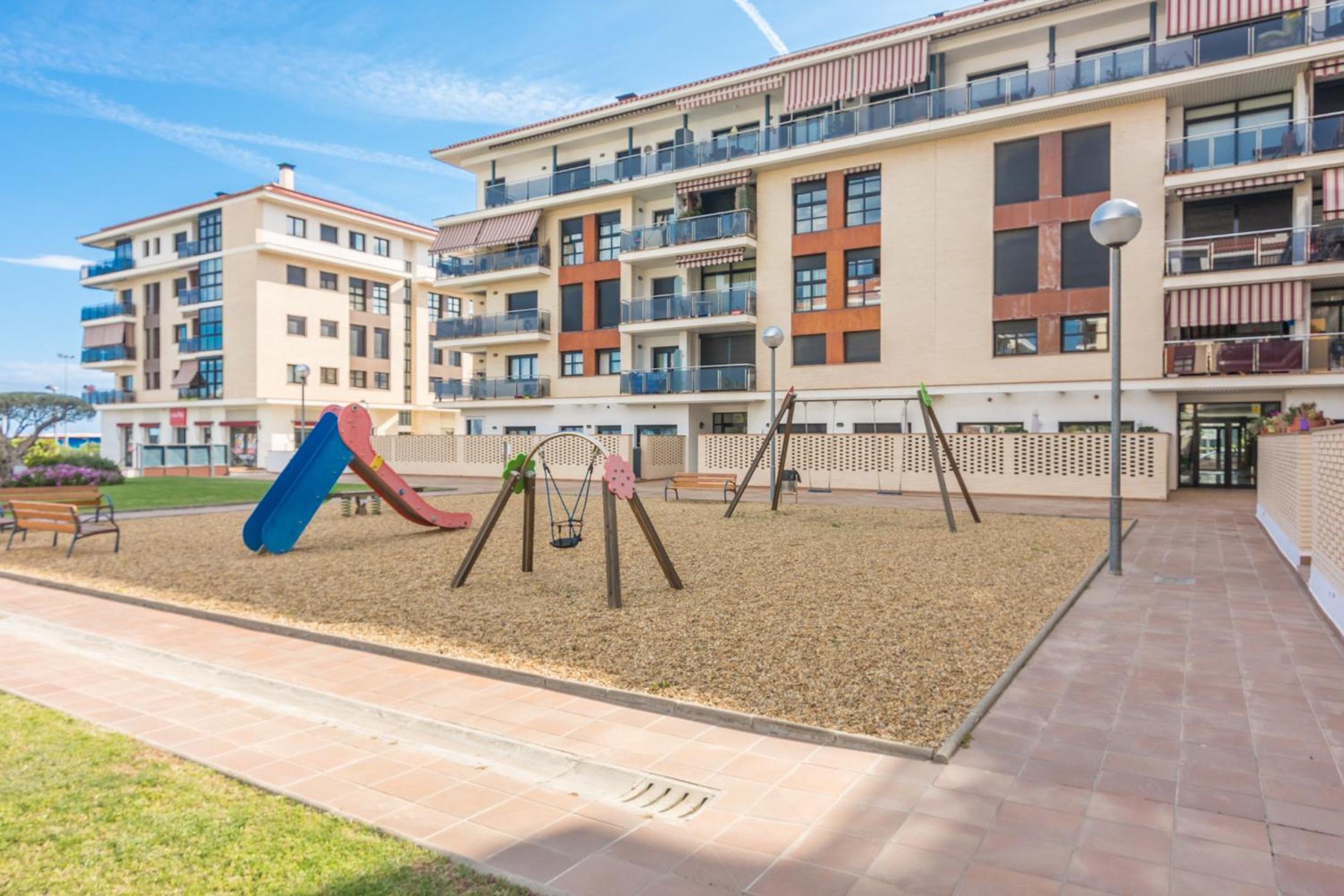 HomeHolidaysRentals Escapade view 2