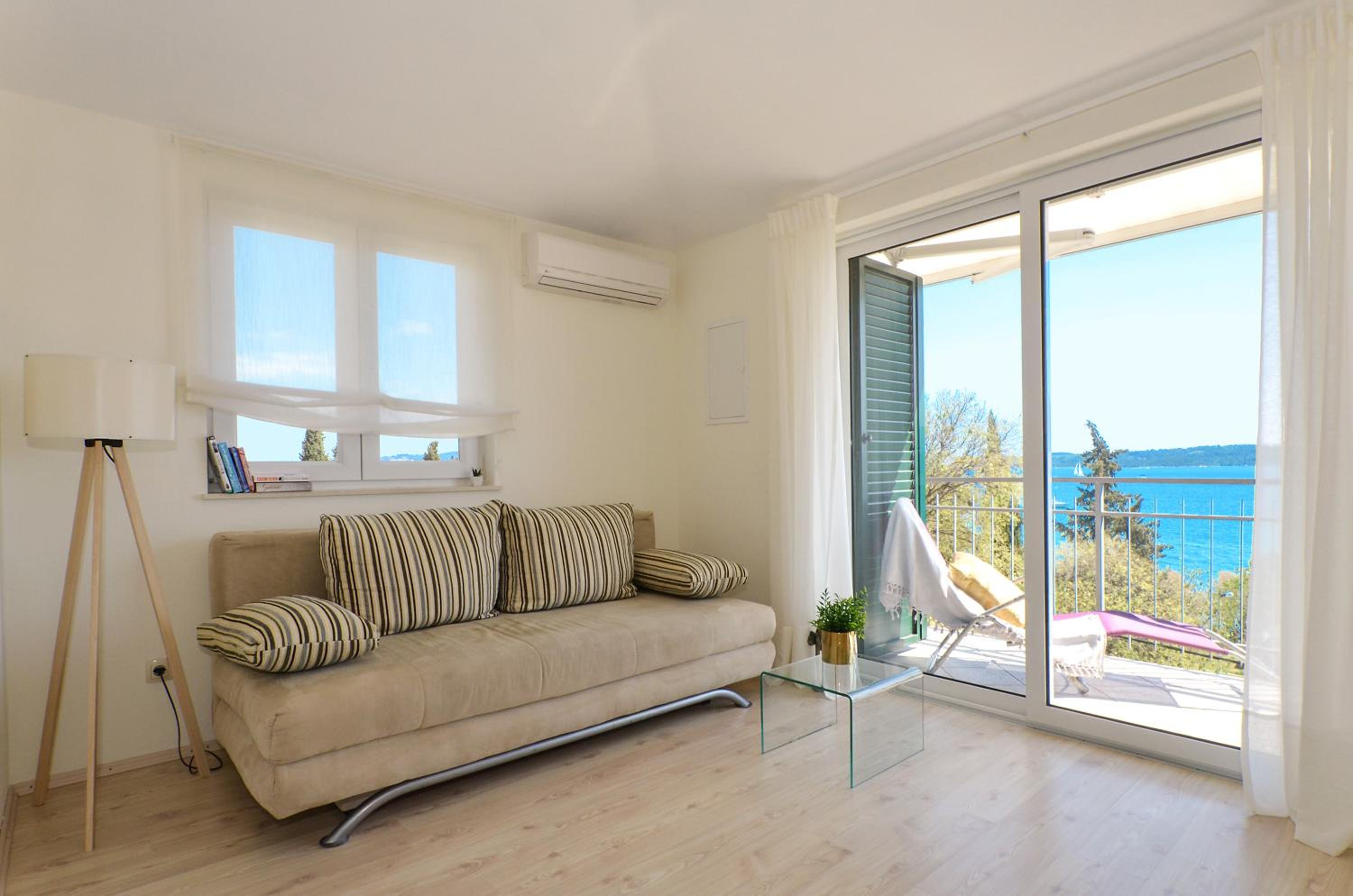 Mar deLuxe apartments view 4
