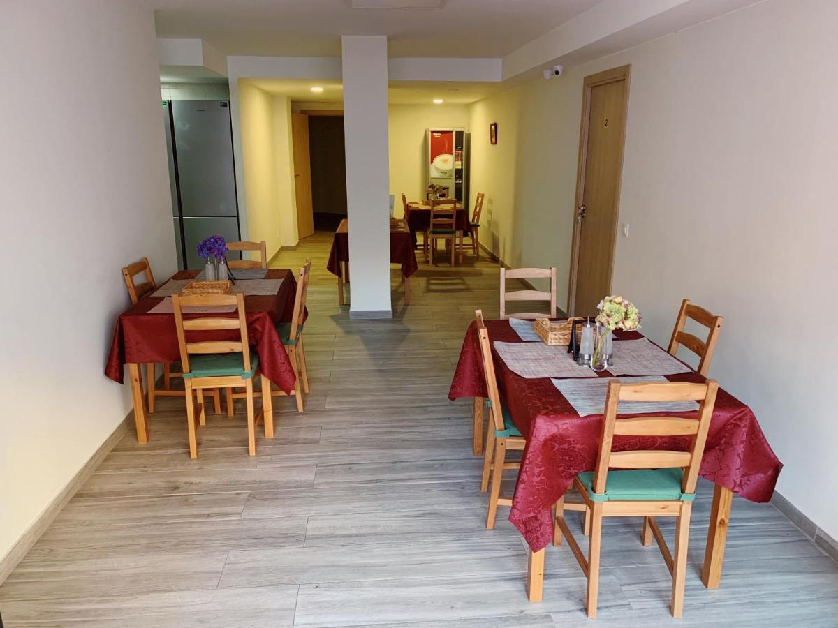 Hostal LIWI