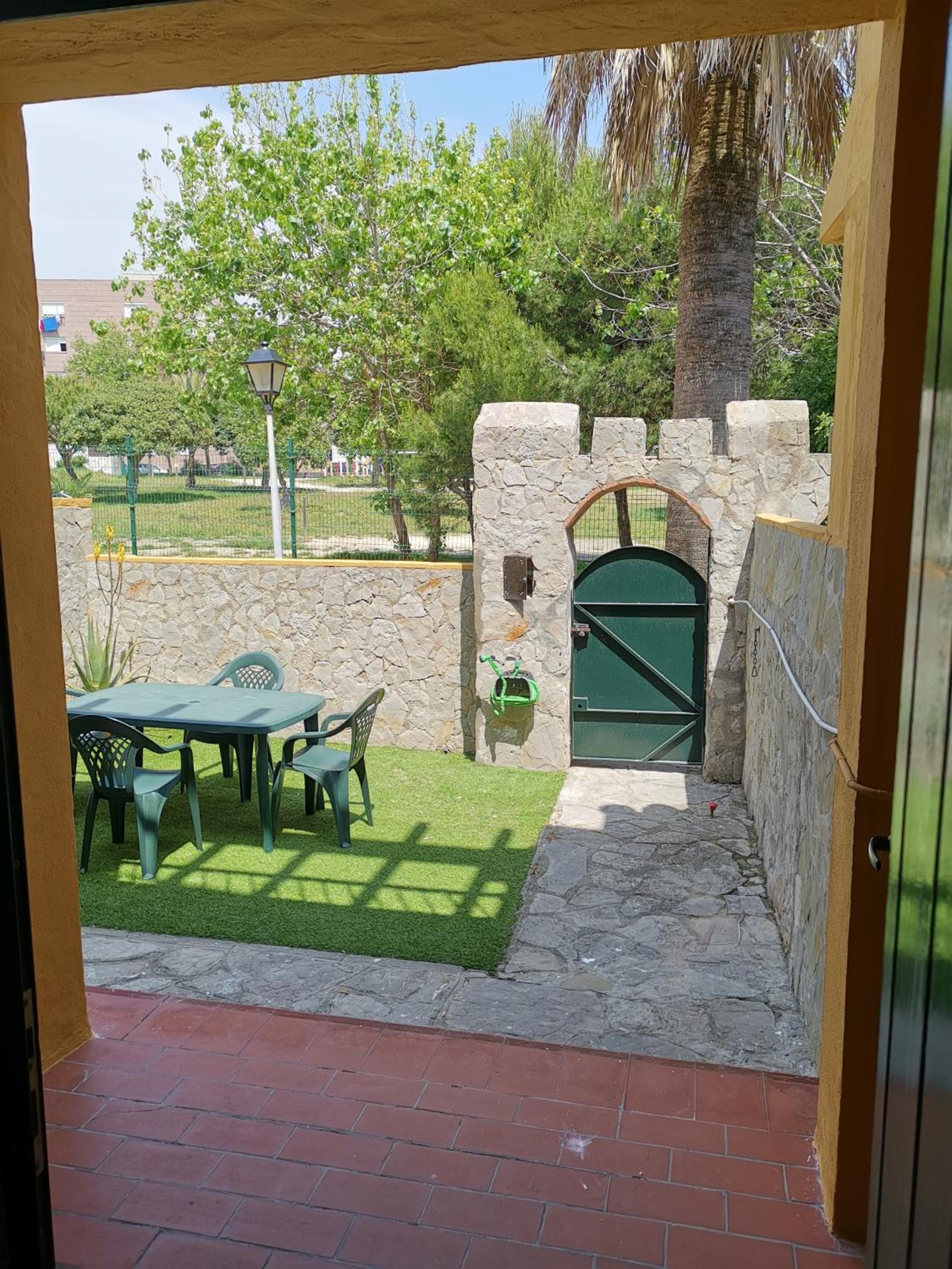 Photo 25