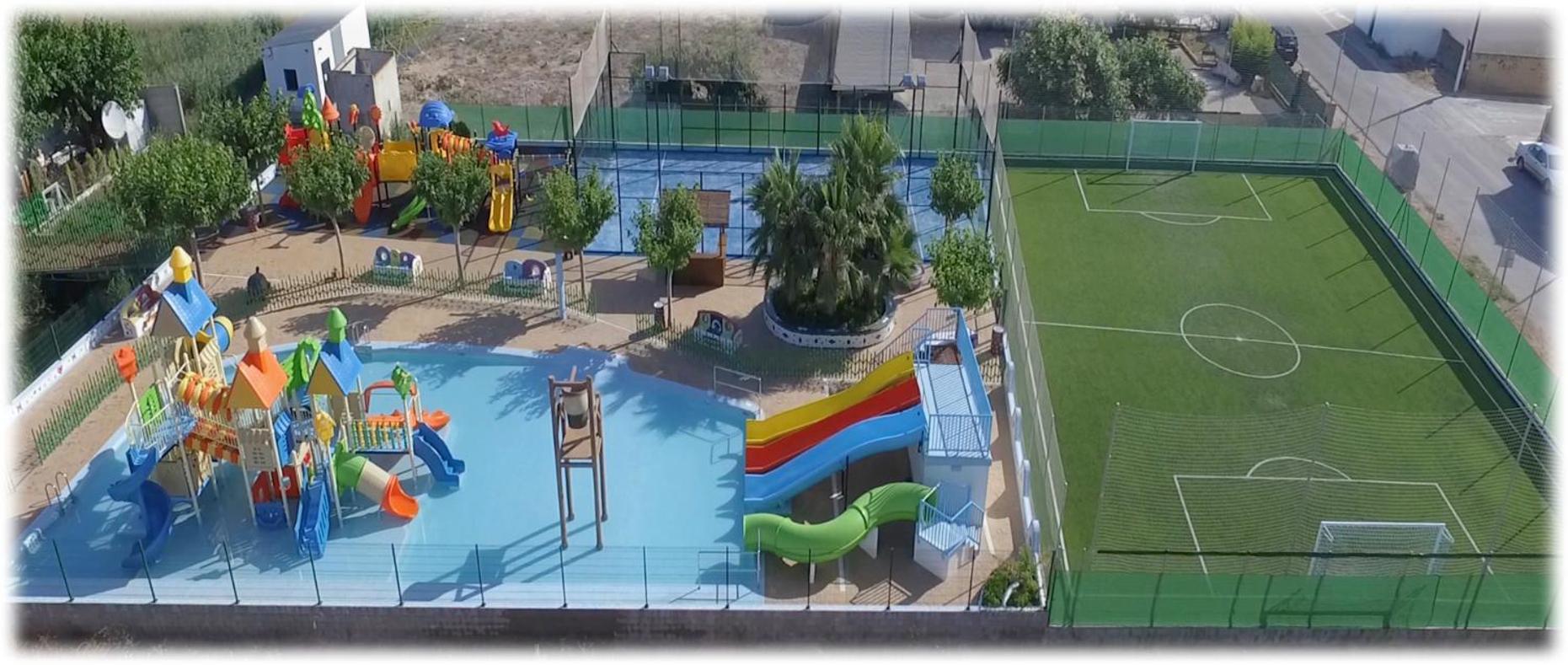 Camping y Bungalows Monmar