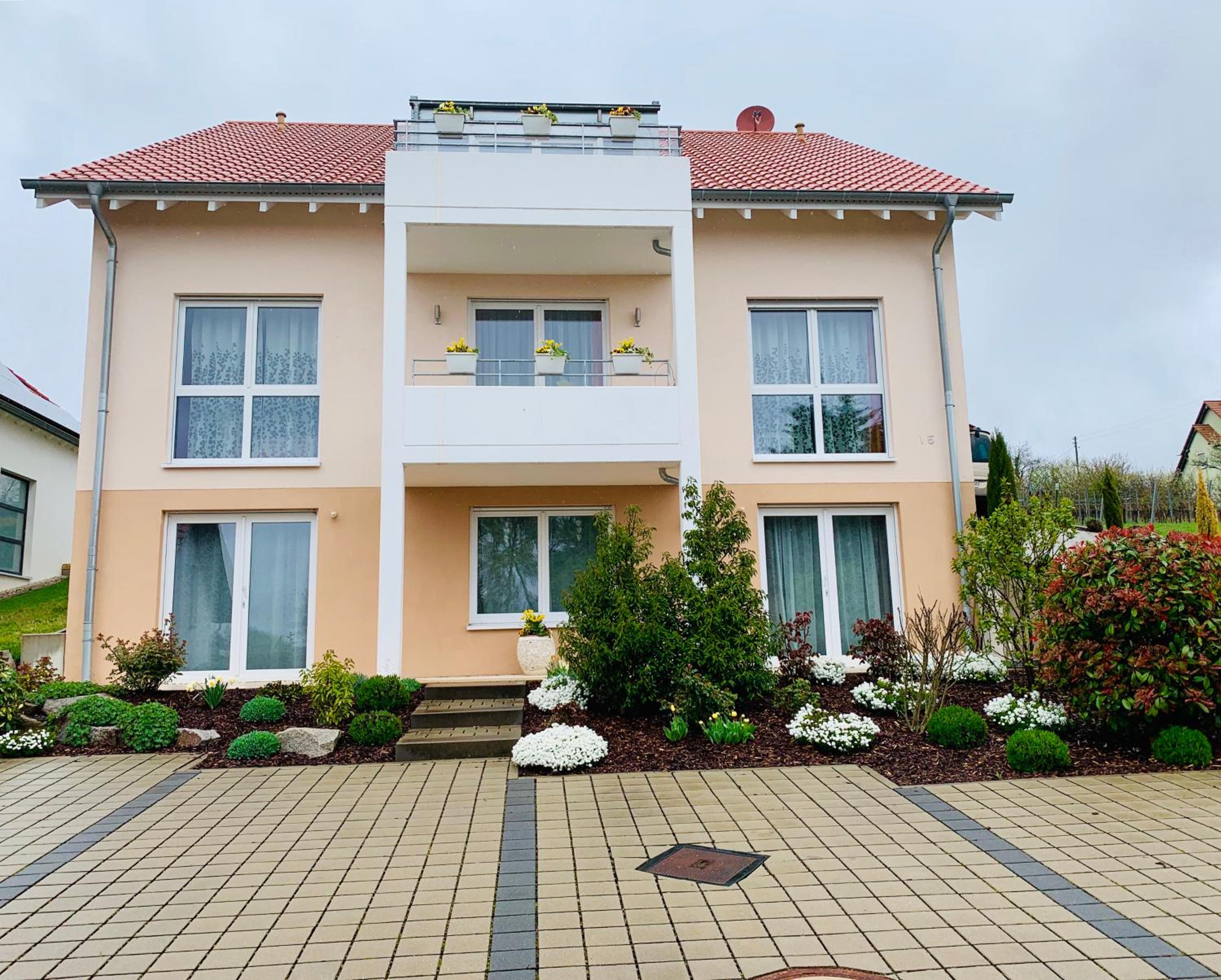 Villa Mandelblüte
