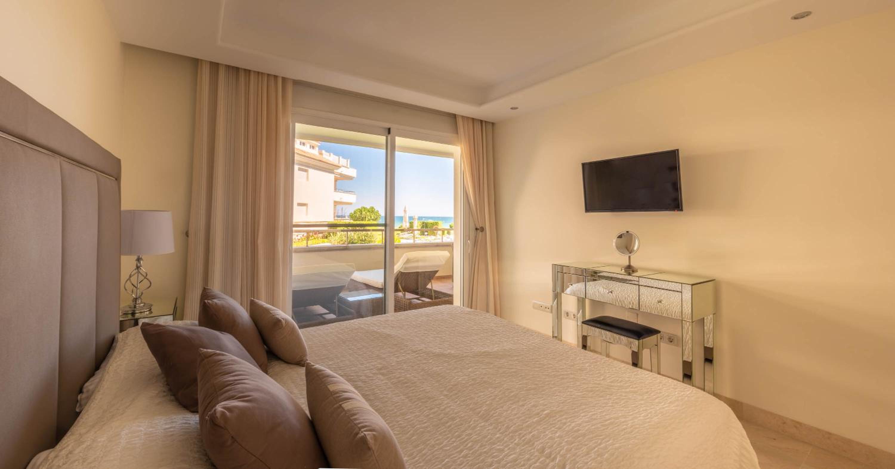 Apt 321 Heaven Beach Apartments Guadalmansa Playa photo 2