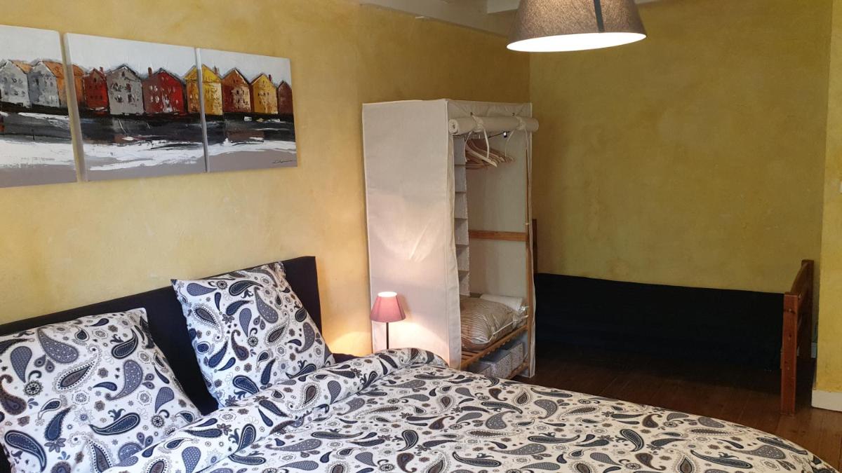 Photo 12