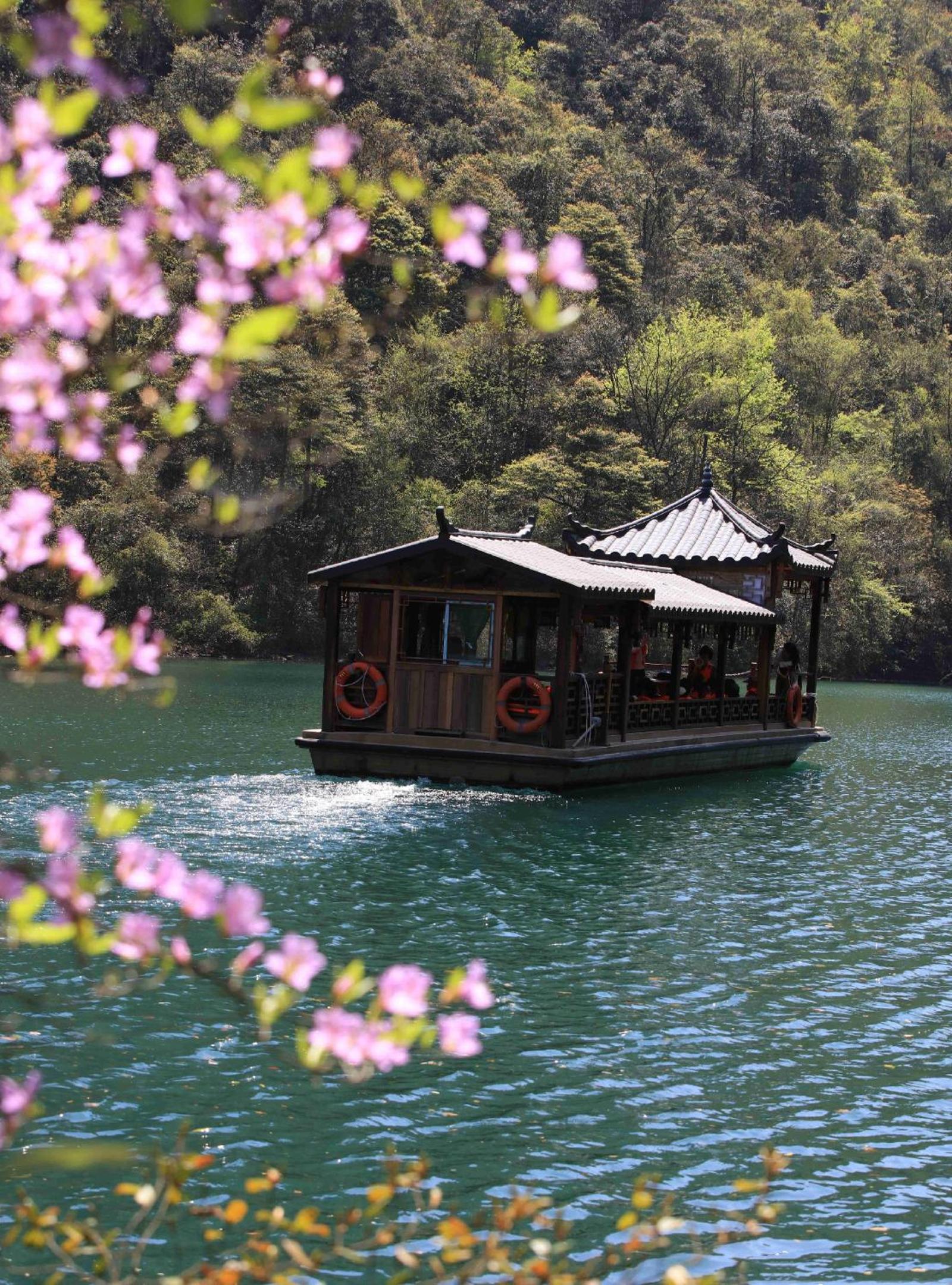 Lee's Boutique Resort & Including free breakfast and free pick-up service