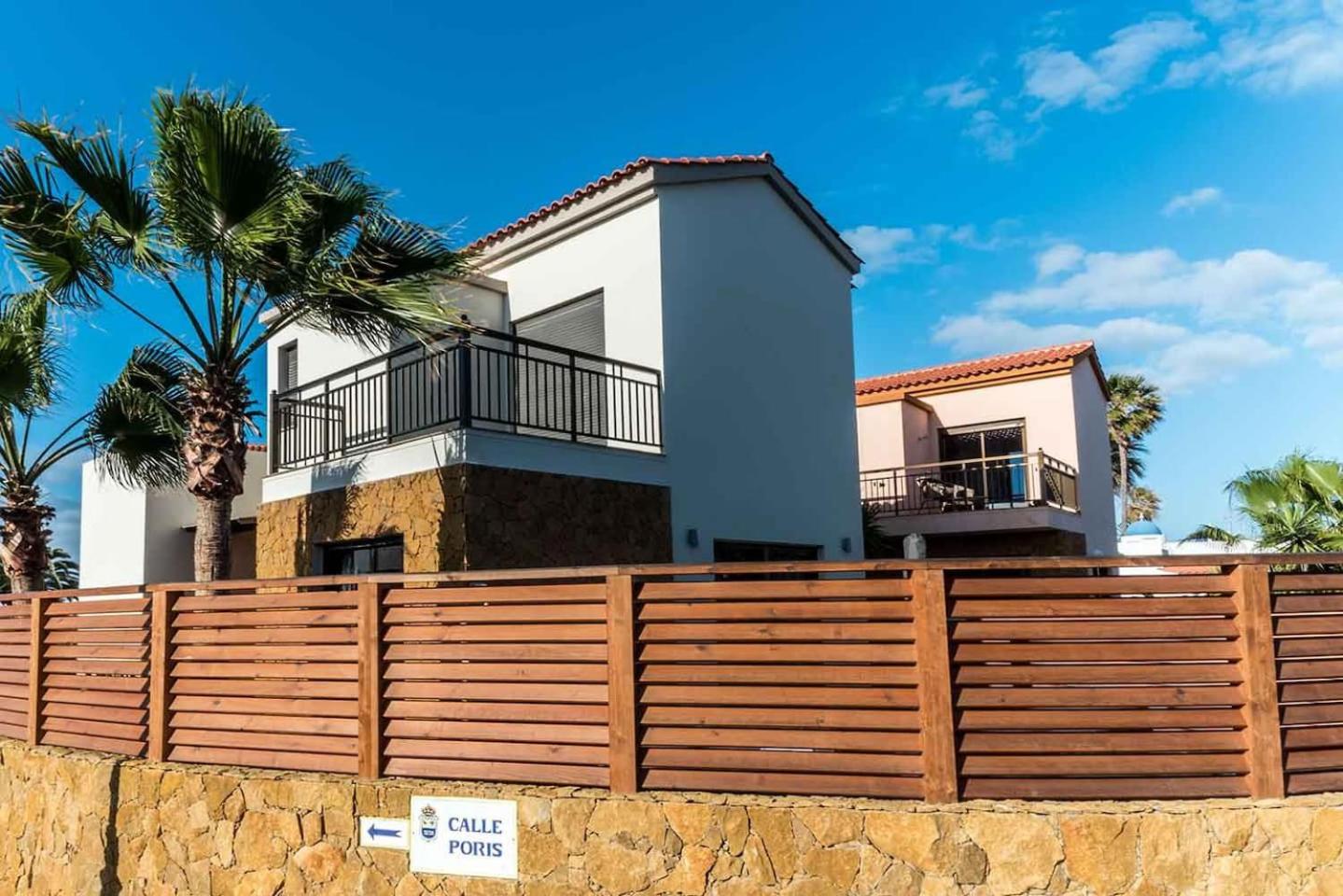 Paradise Beach House: piscina privada, playa 100m view 3