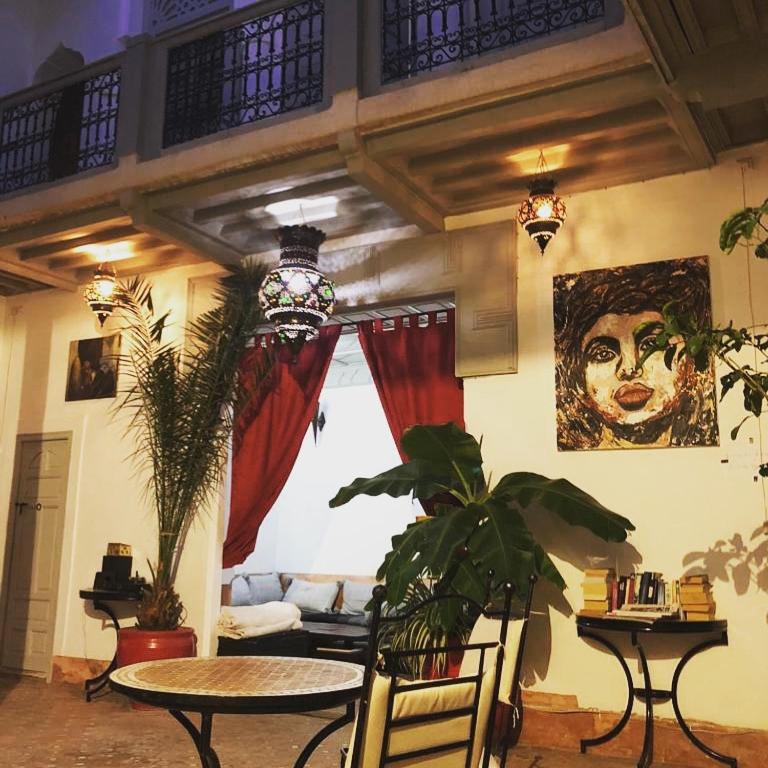 lounge