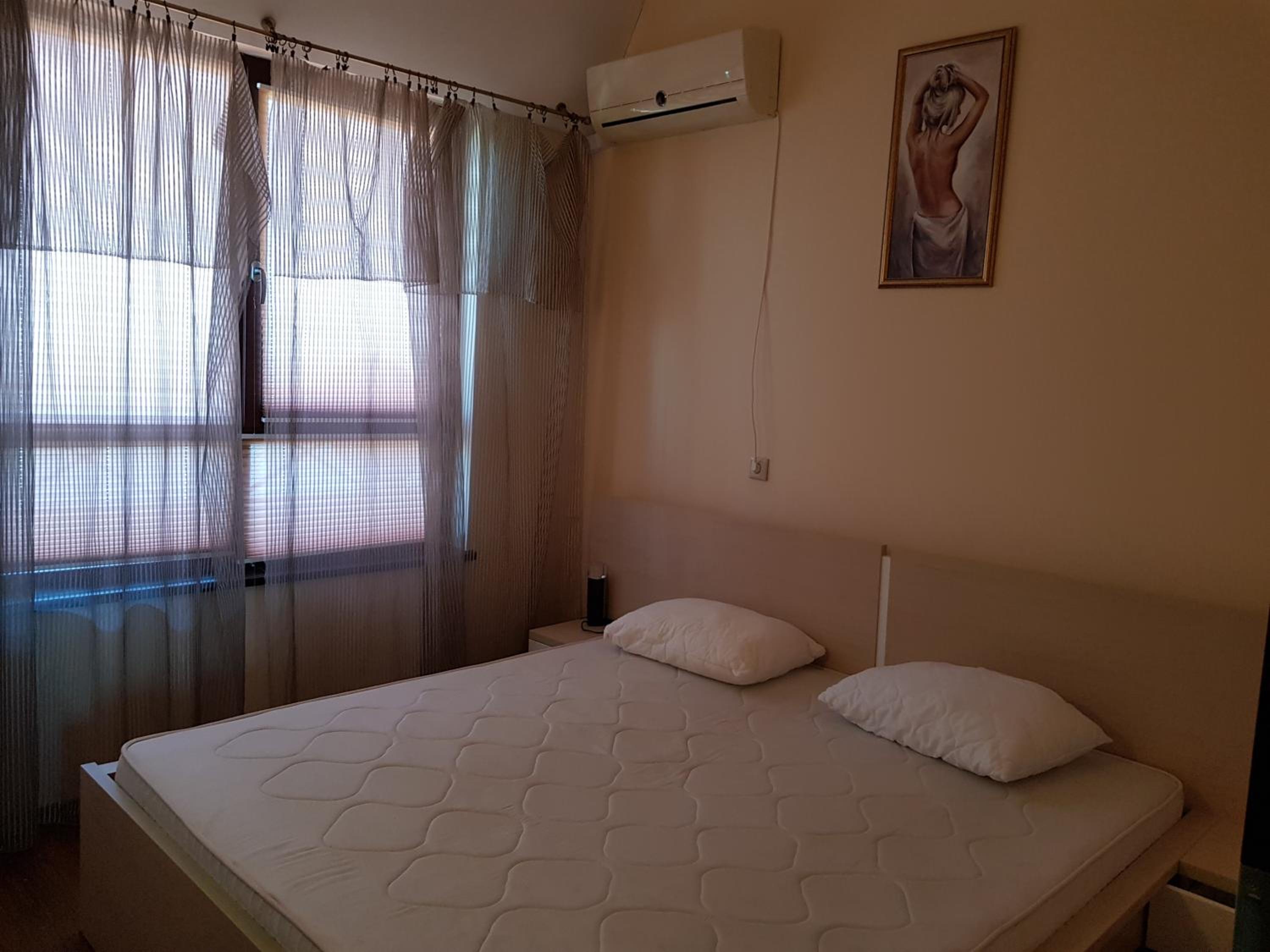 Golden Sands Rentals Apartments
