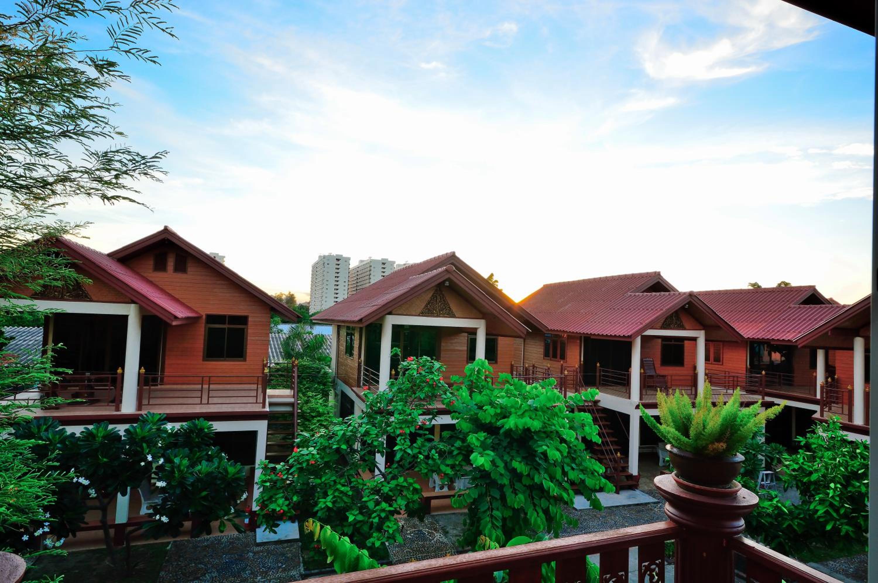 Avila Resort Pattaya
