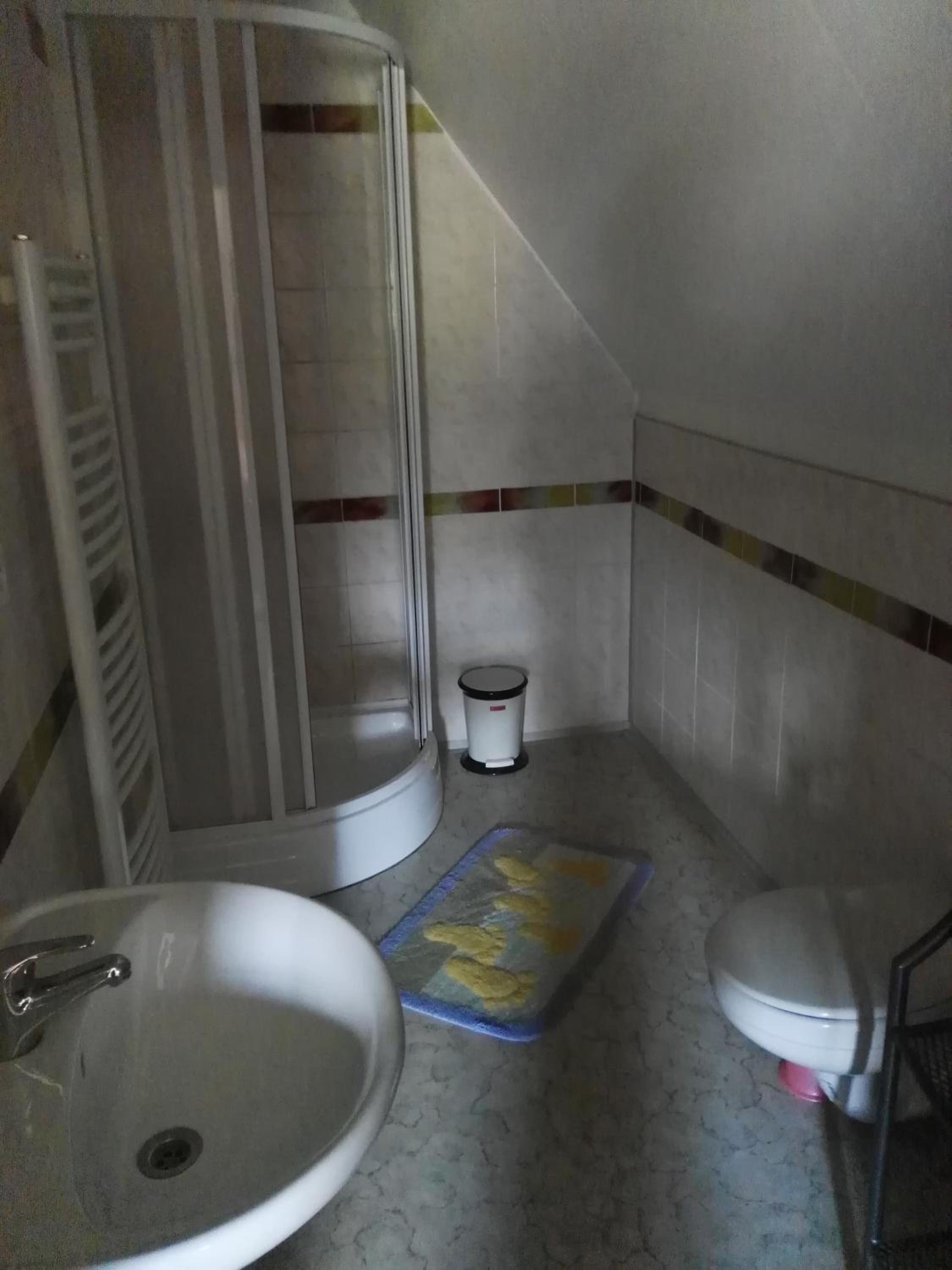 Photo 48