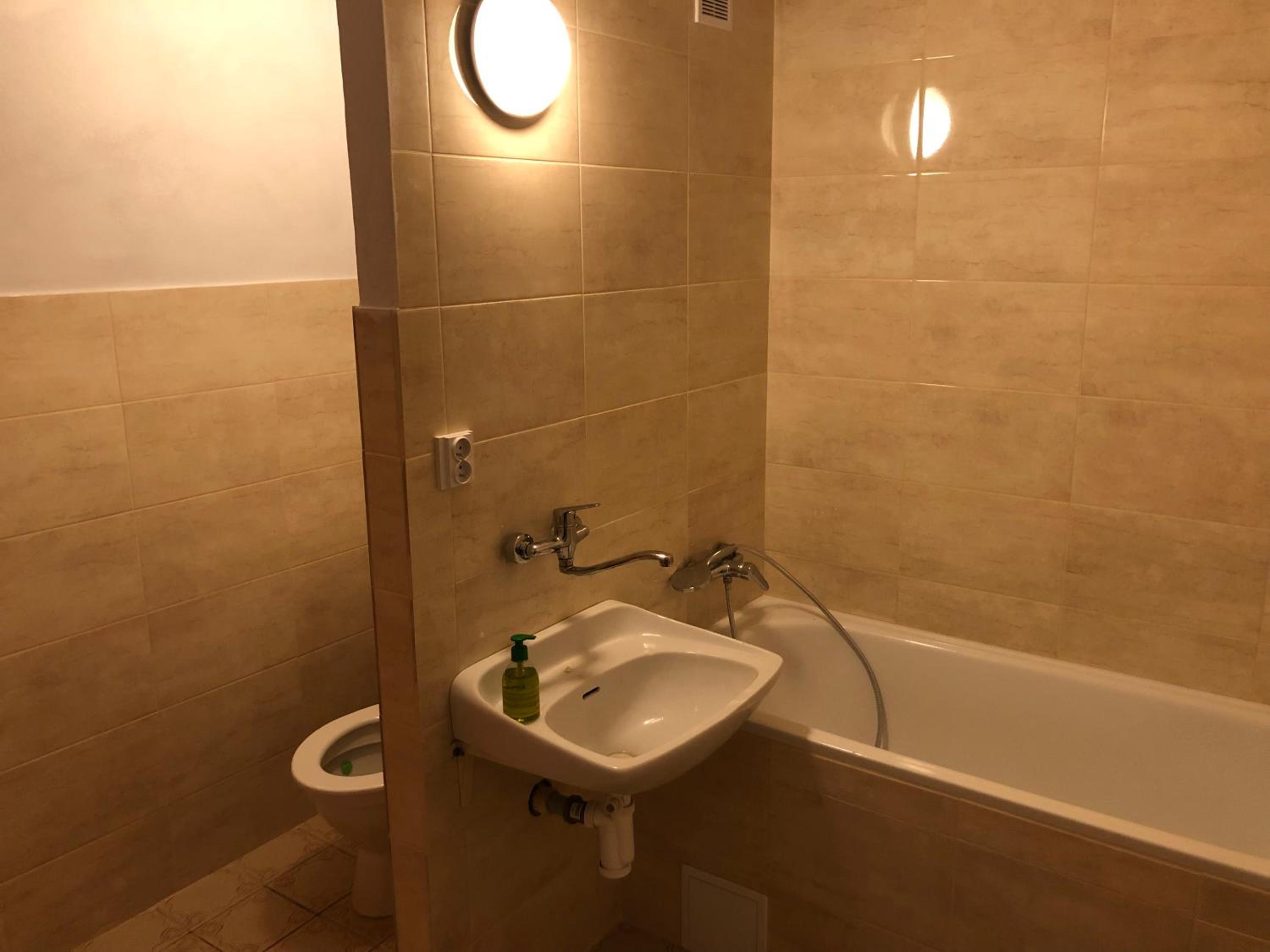 JEDENAST.SK, Námestie kozmonautov 5 Apartmán view 2