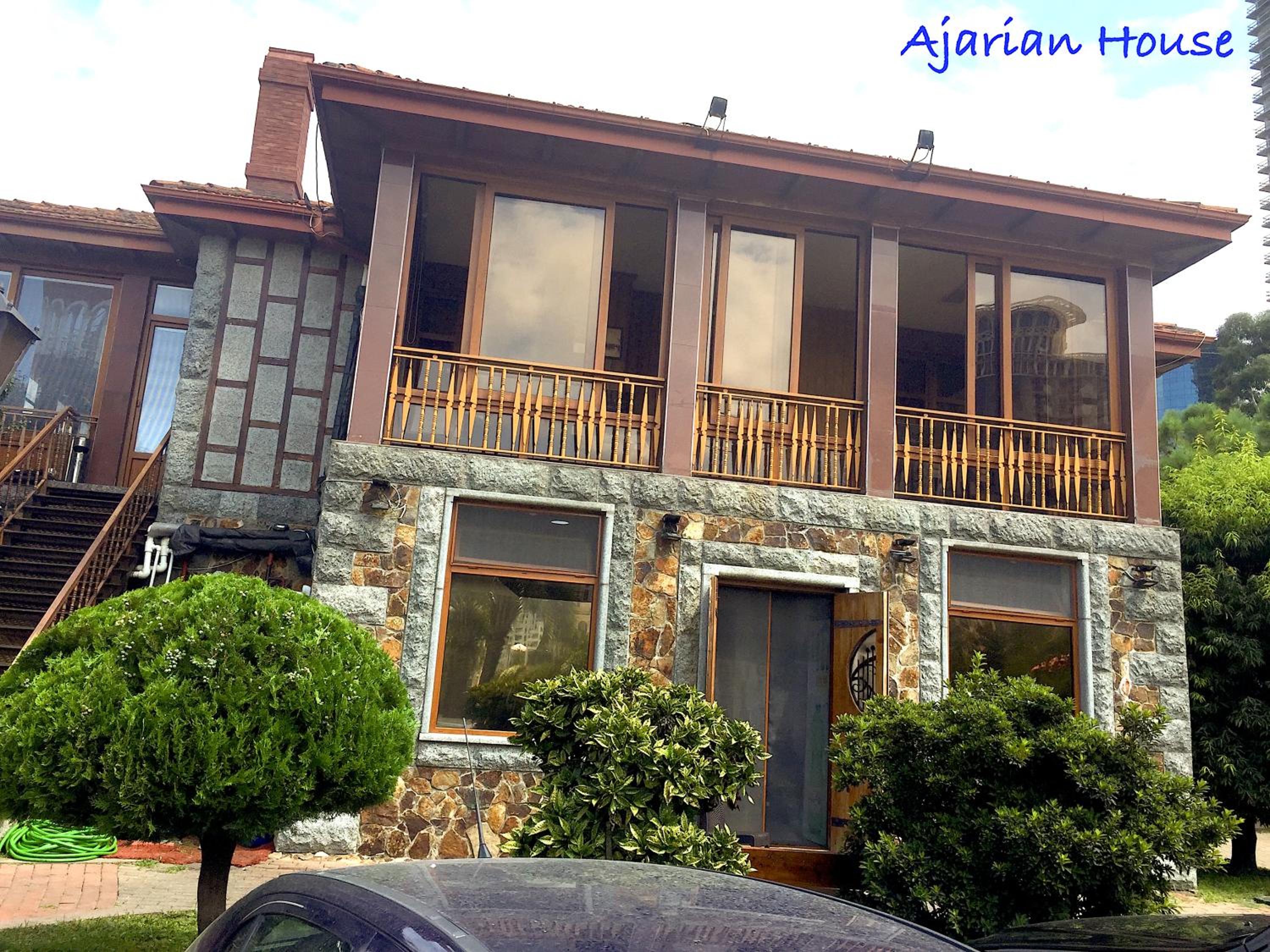 Orbi Sea Towers Apartments — photo 14