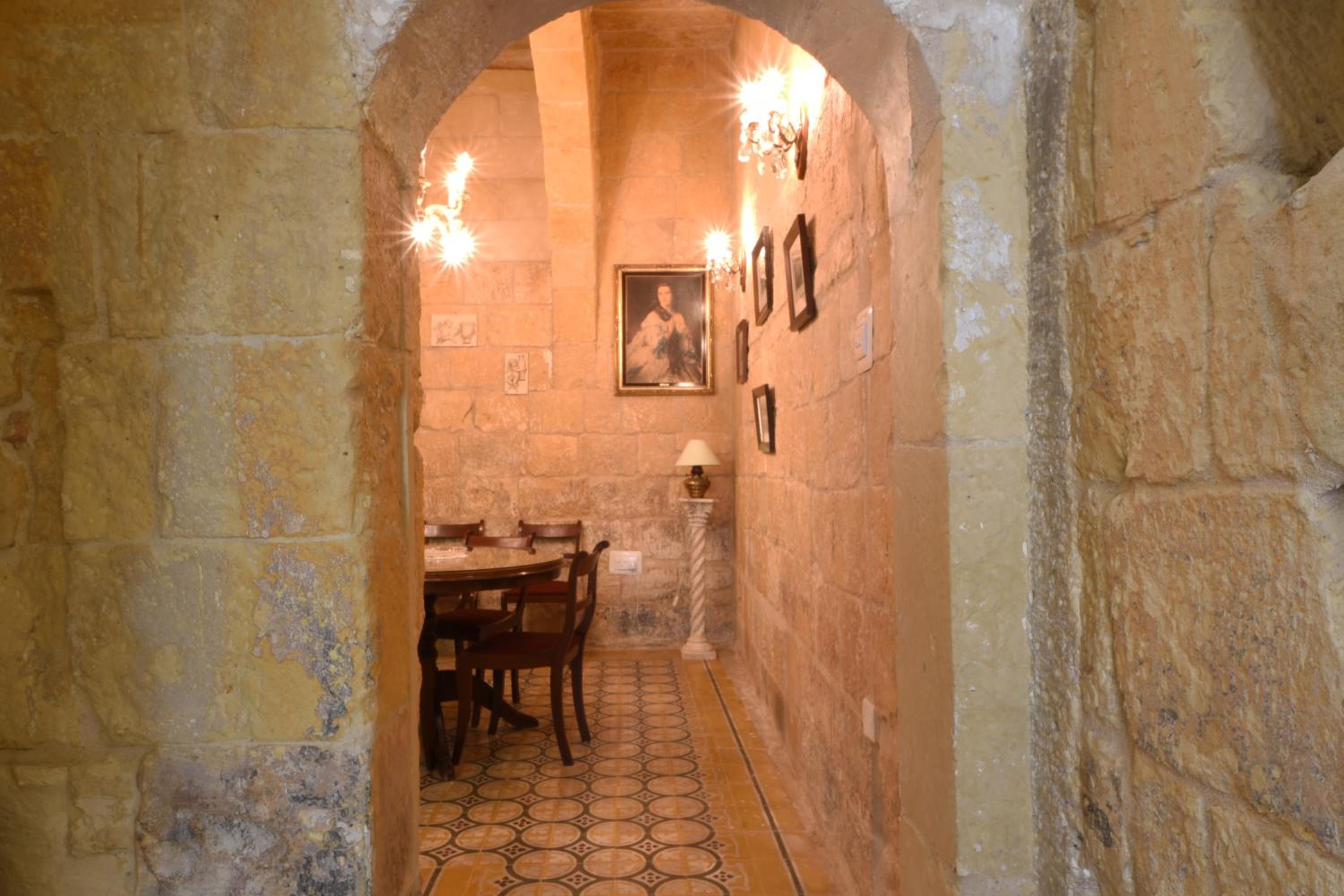 Senglea medieval house view 5