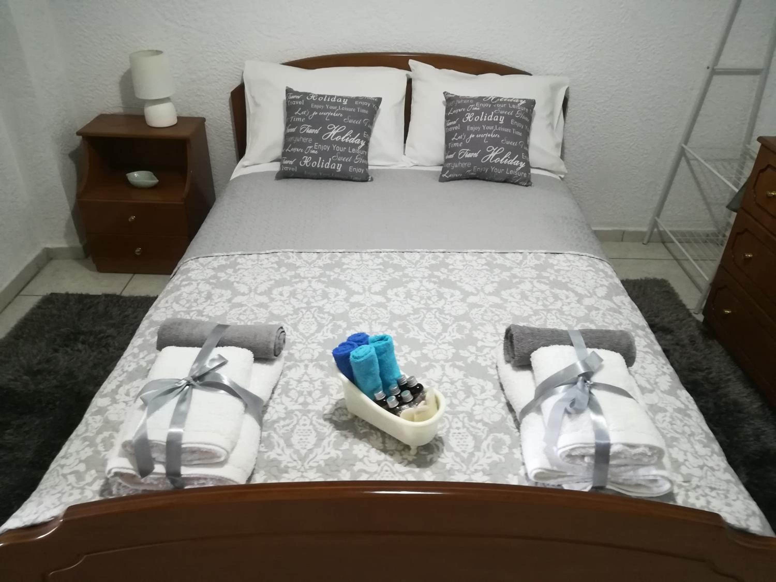 Sylvia's houses photo 2