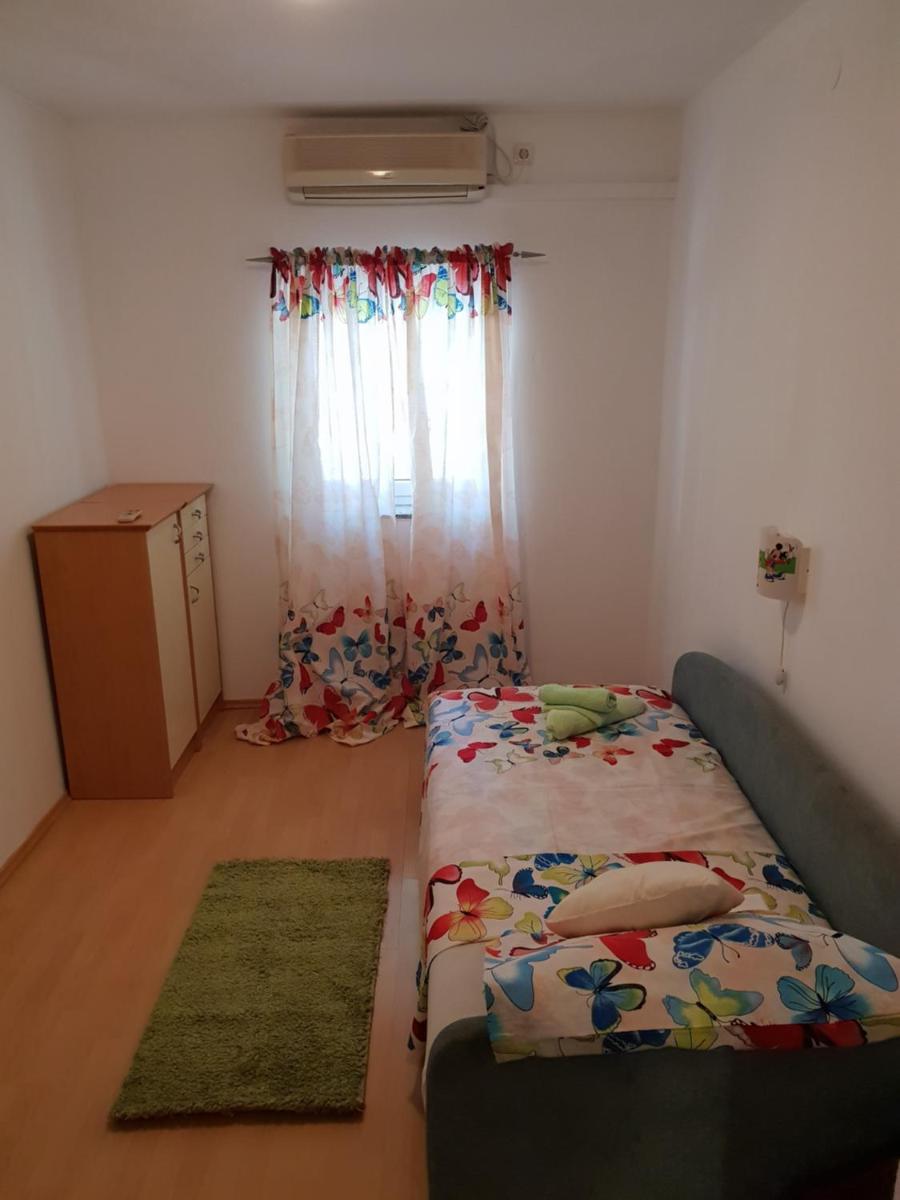 Apartman Dora photo 5