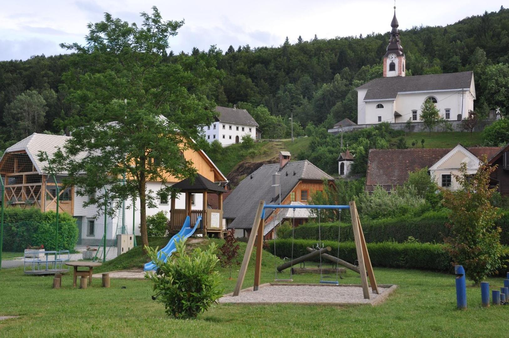Photo 32