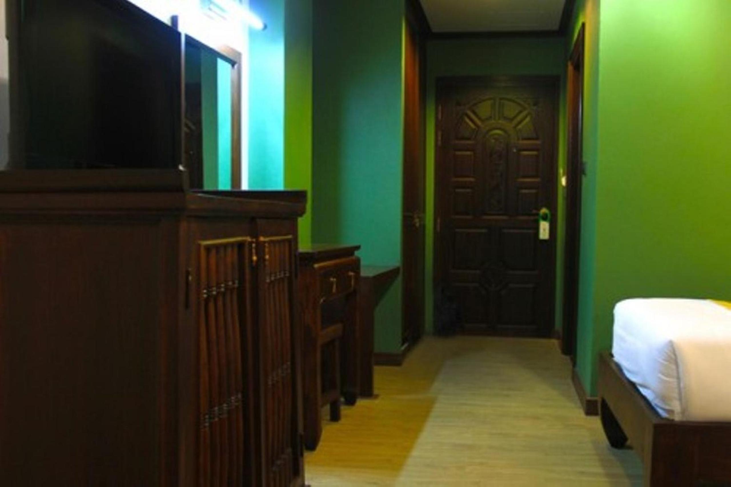 Chour Palace Hotel
