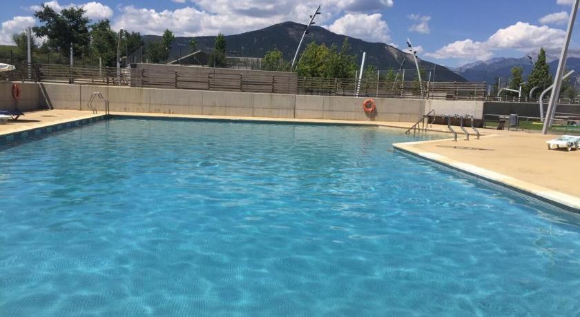 Apartamento esquí y golf Las Margas view 5