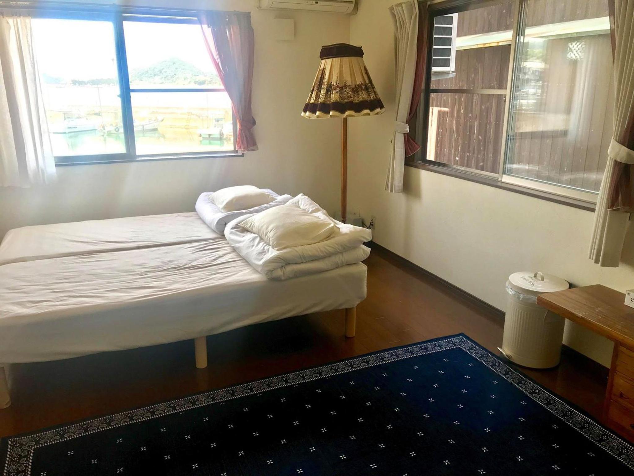 Naoshima Backpackers Guesthouse