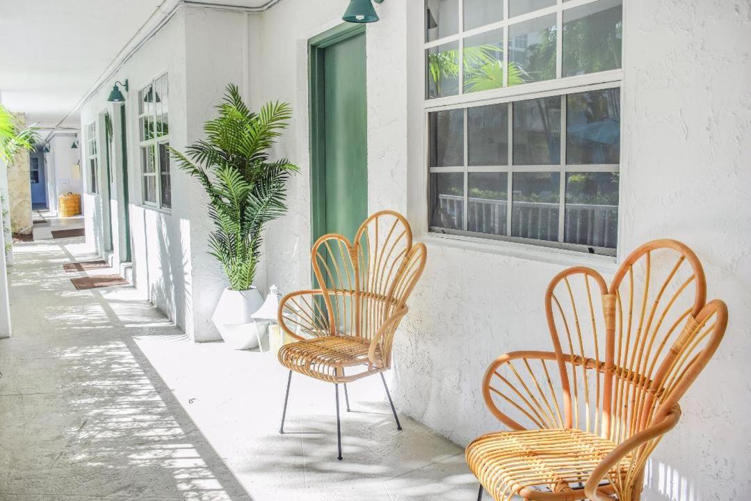Suites at Coral Resorts