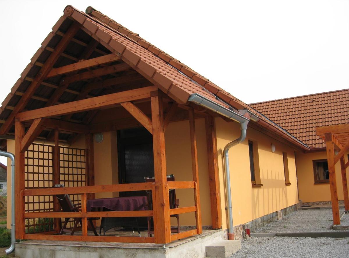 Apartmány včelka