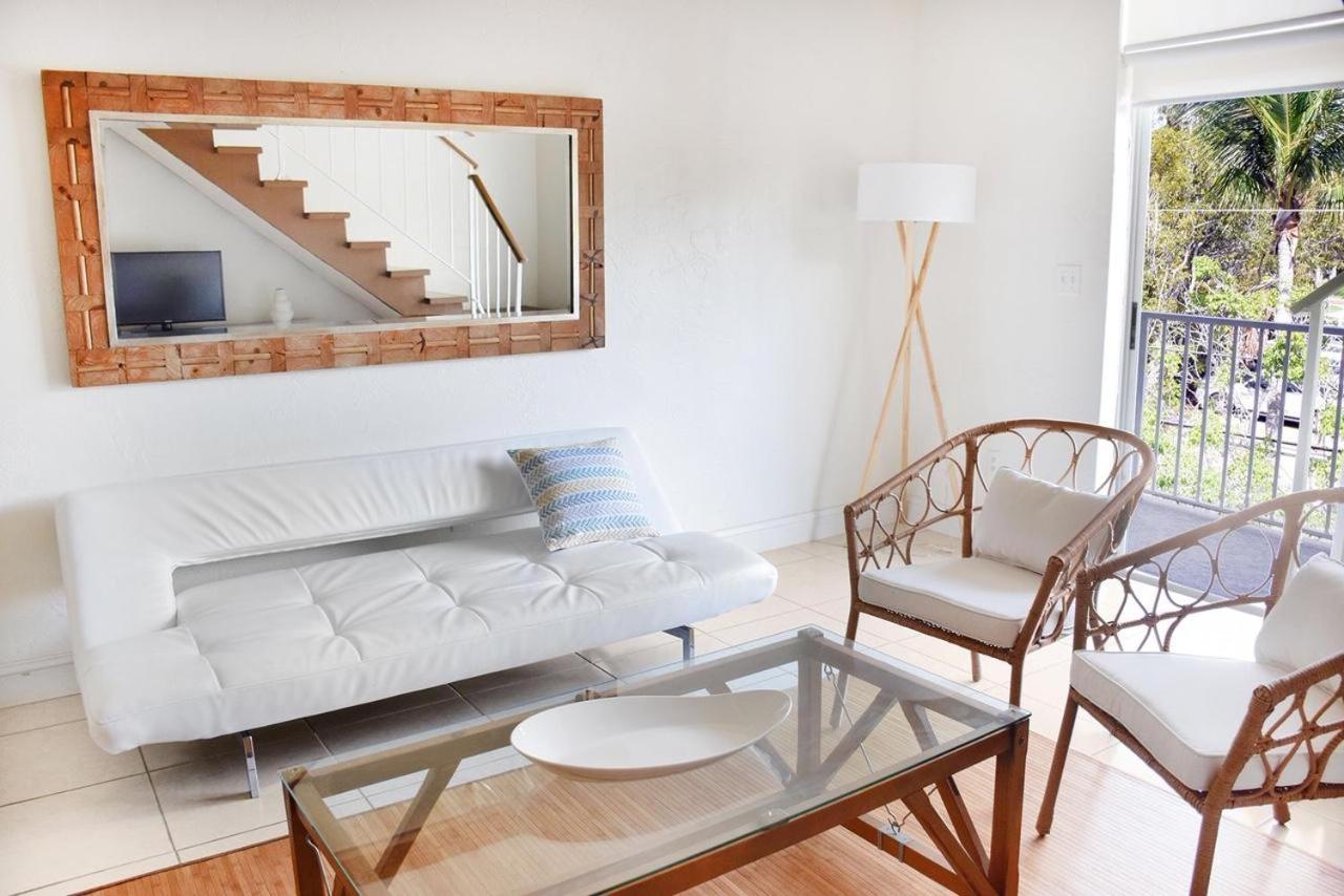 Suites at Coral Resorts