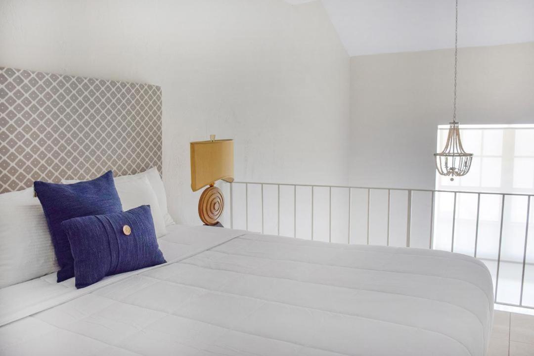 Suites at Coral Resorts
