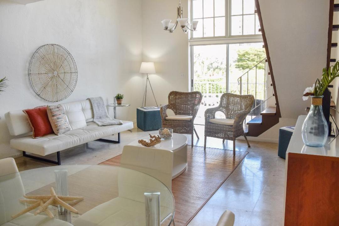 Suites at Coral Resorts